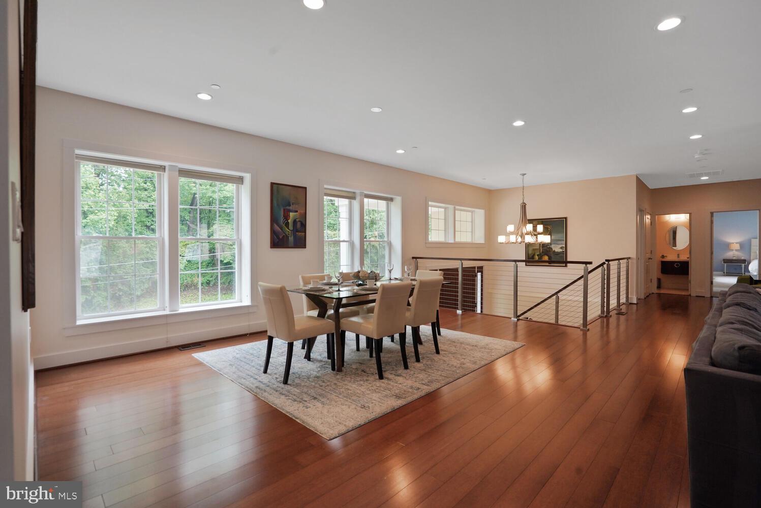 WILDWOOD HILLS - Residential