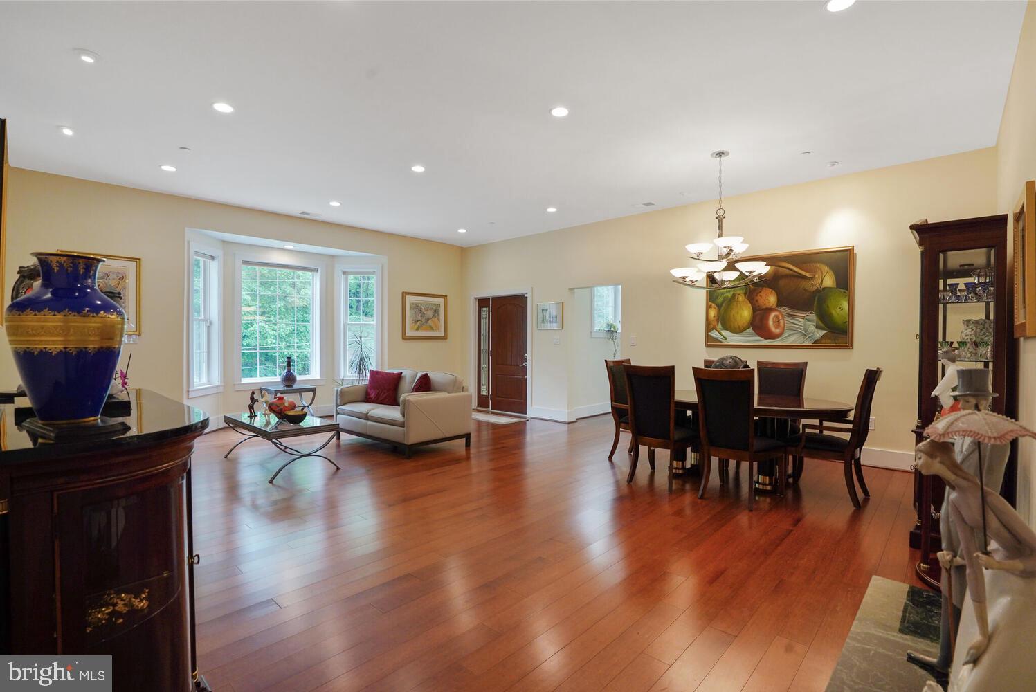 WILDWOOD HILLS - Residential