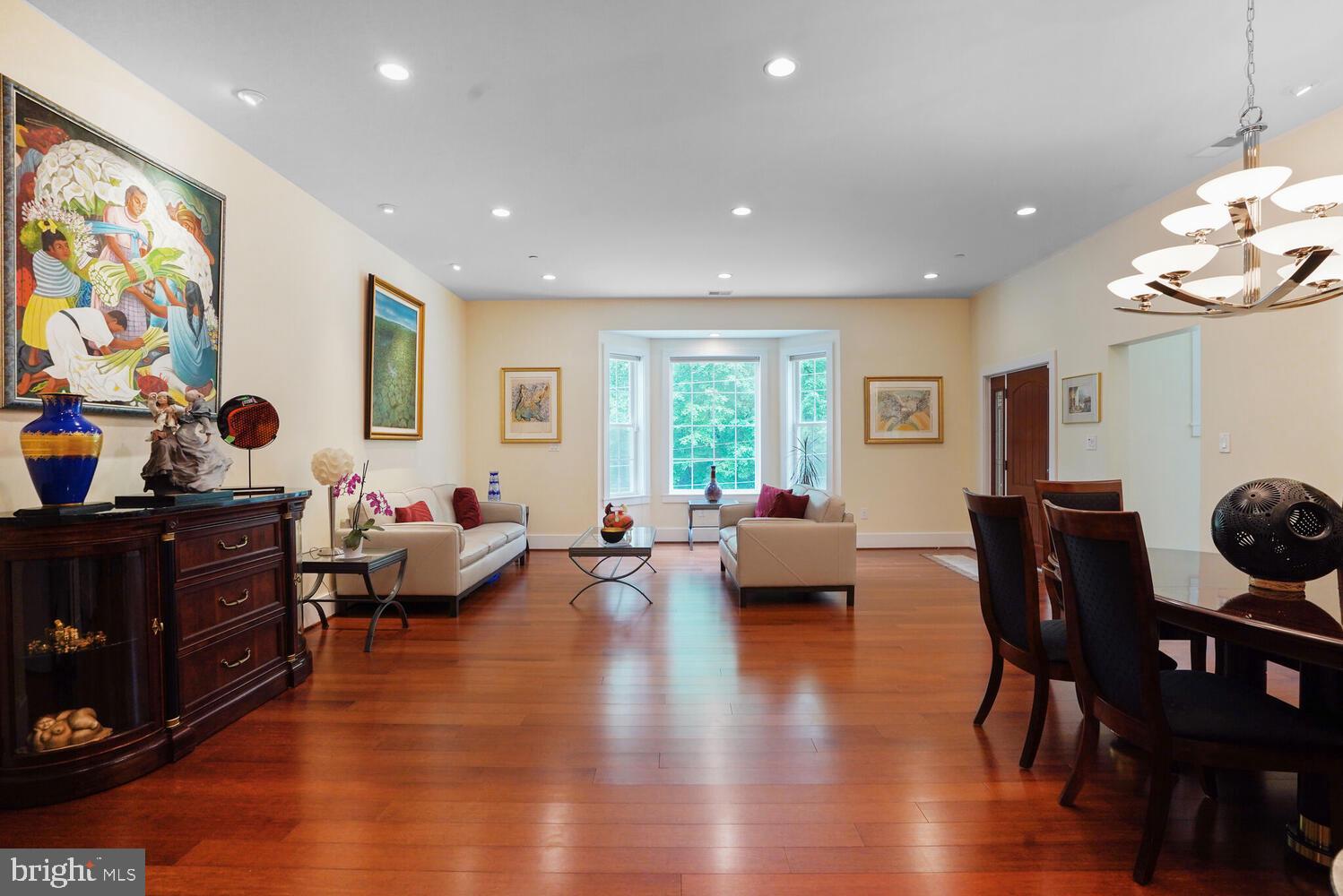 WILDWOOD HILLS - Residential