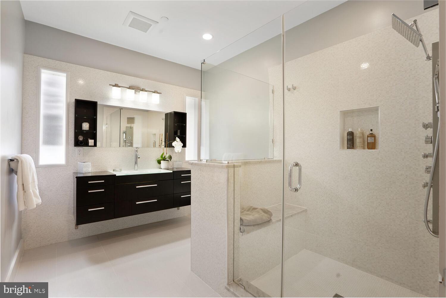 WILDWOOD HILLS - Residential