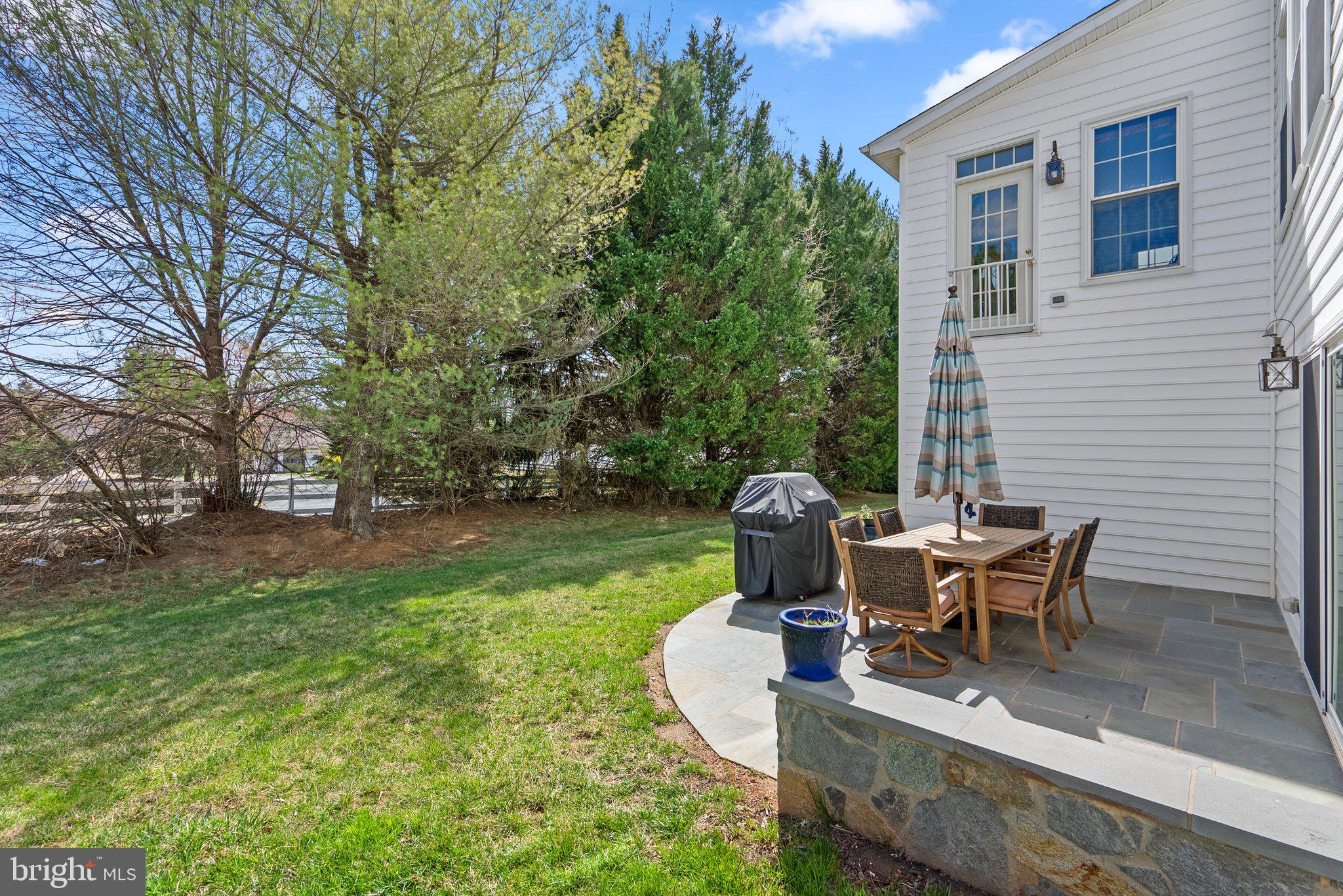 BARNSLEY MANOR ESTATES - Residential