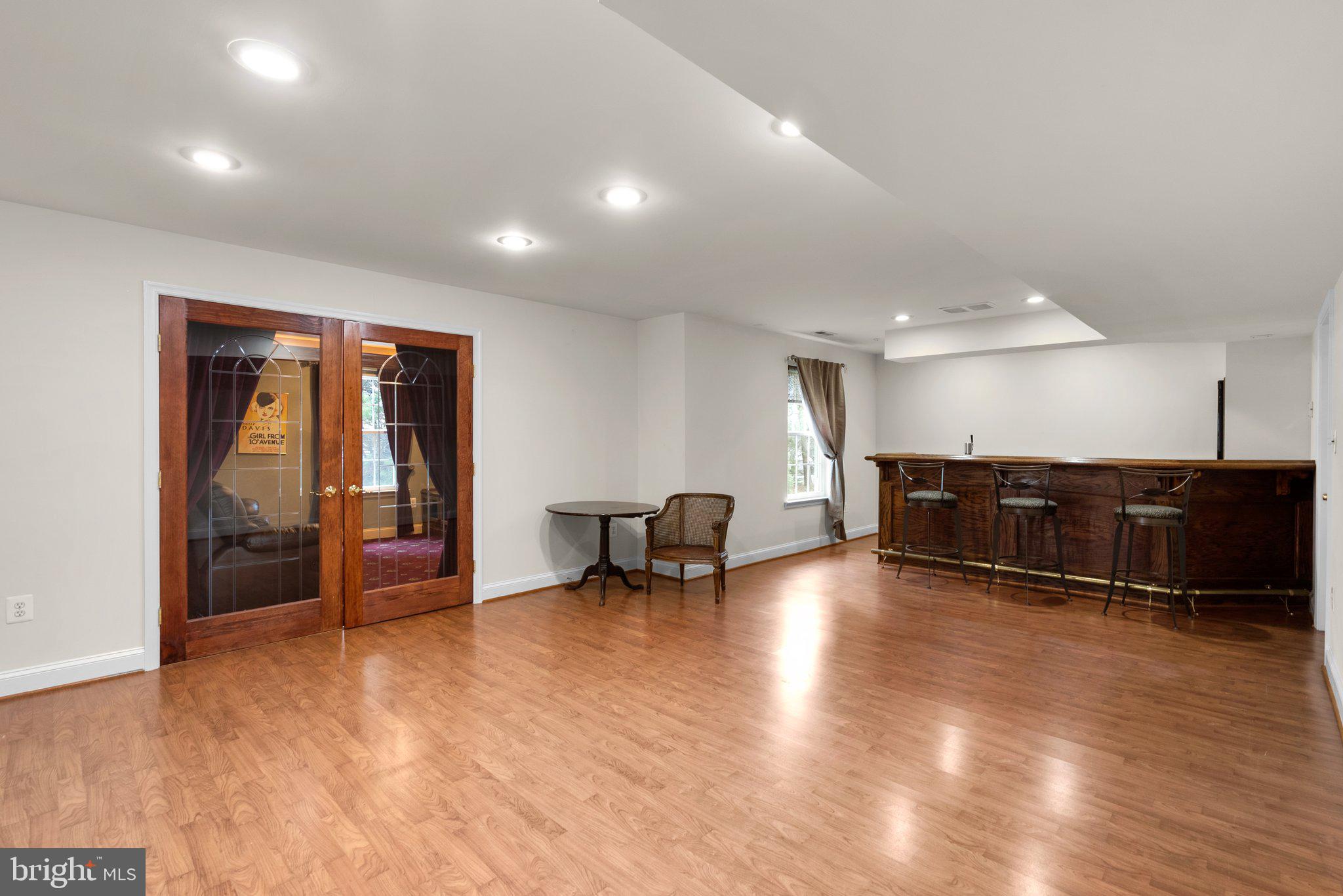 BARNSLEY MANOR ESTATES - Residential