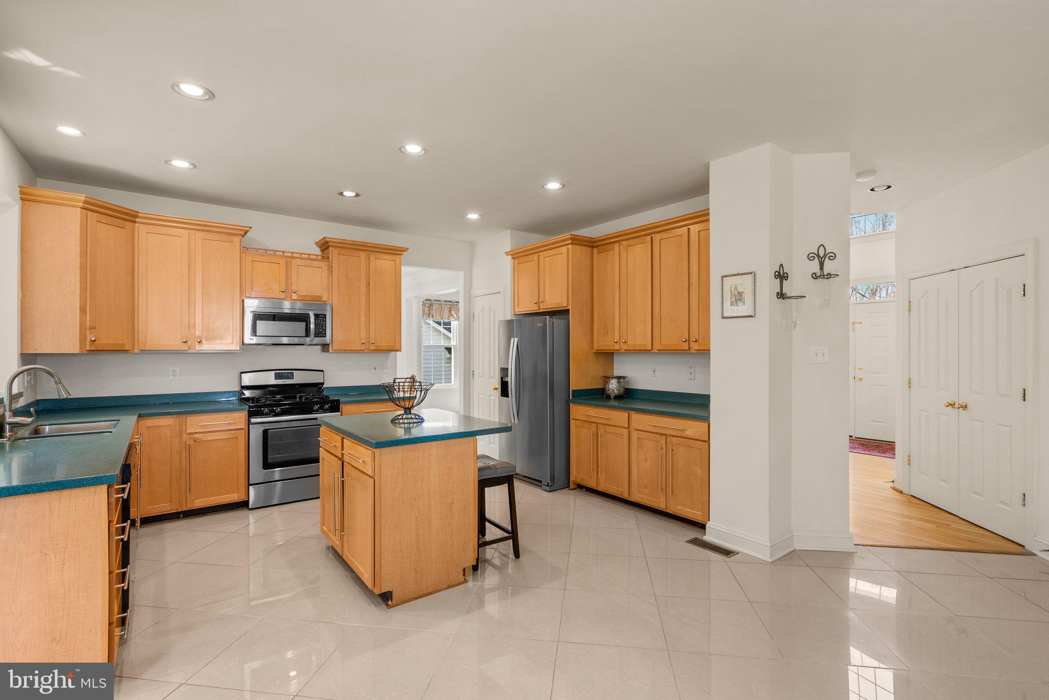 BARNSLEY MANOR ESTATES - Residential