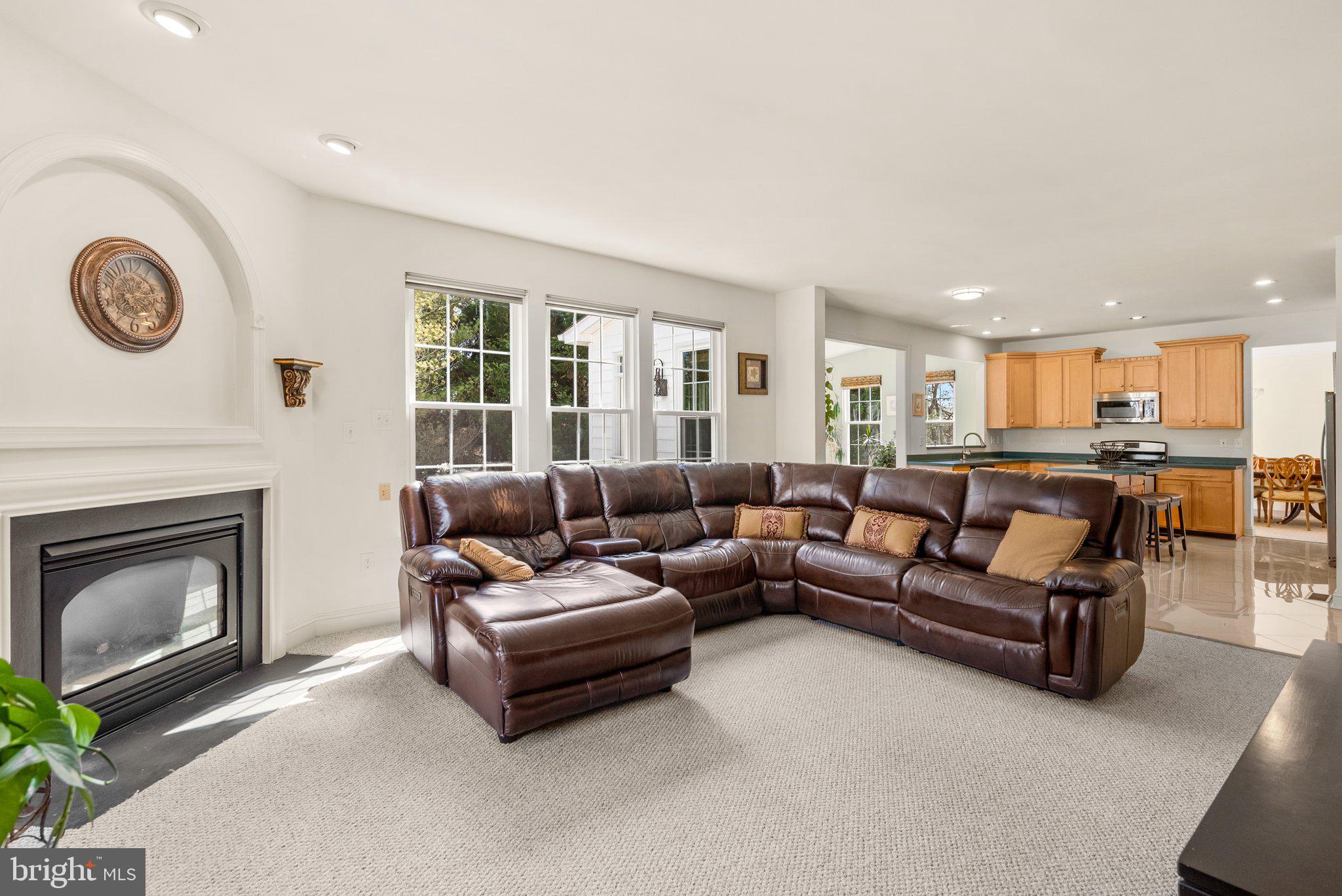 BARNSLEY MANOR ESTATES - Residential