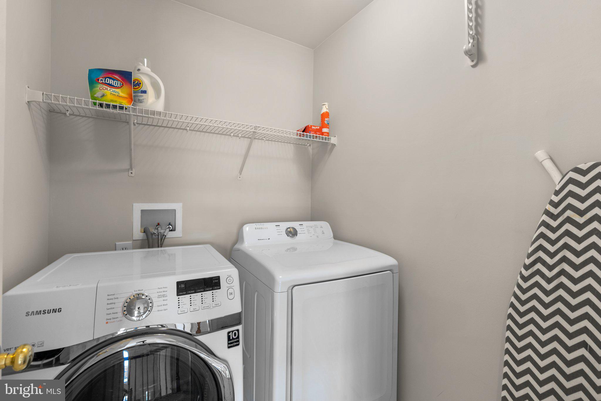 BARNSLEY MANOR ESTATES - Residential