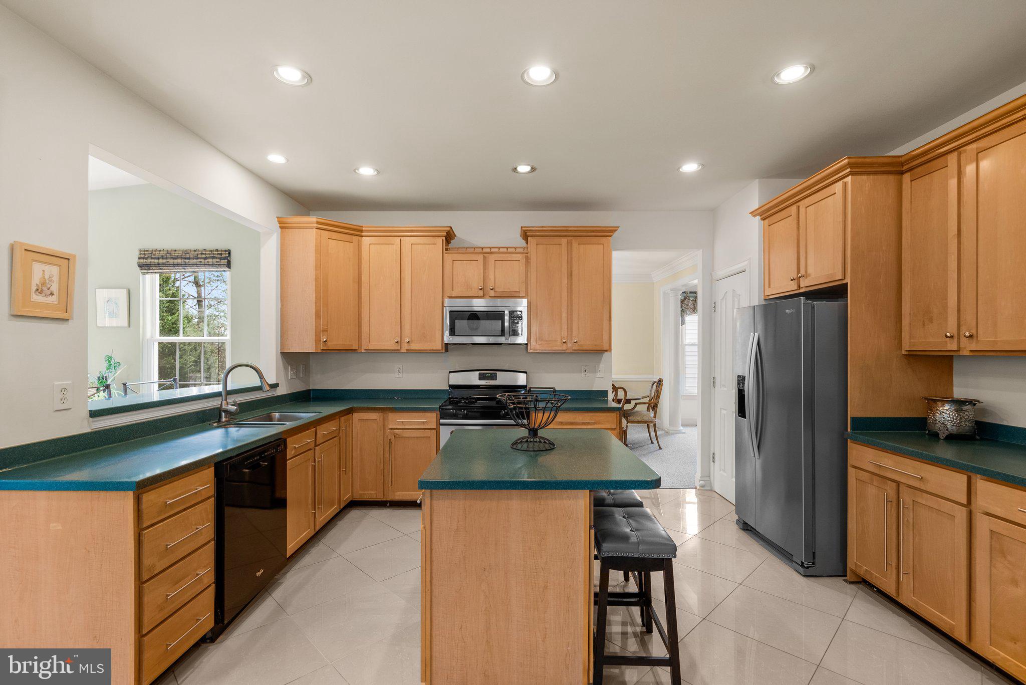 BARNSLEY MANOR ESTATES - Residential