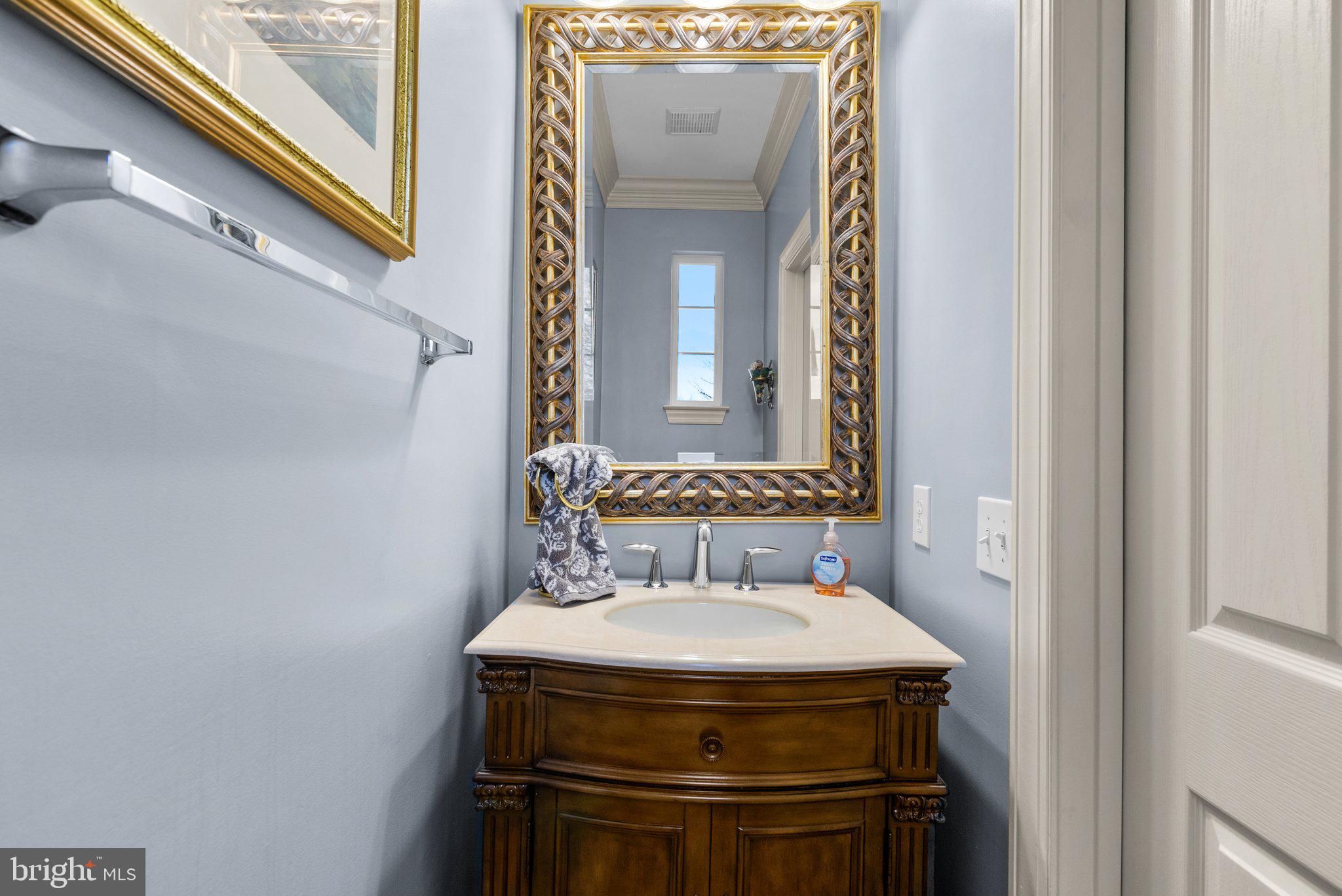 BARNSLEY MANOR ESTATES - Residential