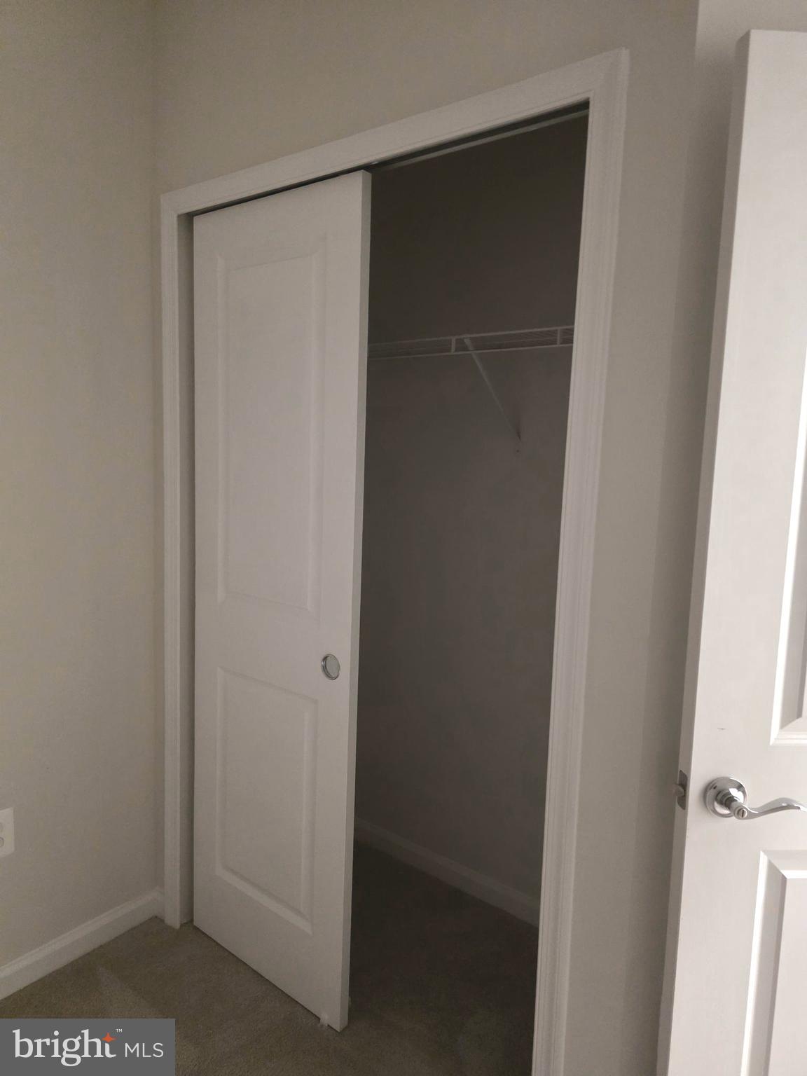 LAUREL - Residential Lease