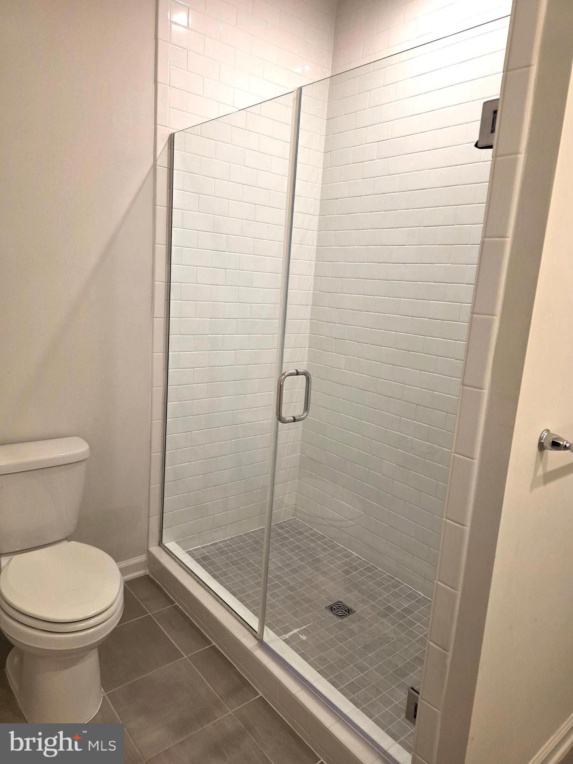 LAUREL - Residential Lease