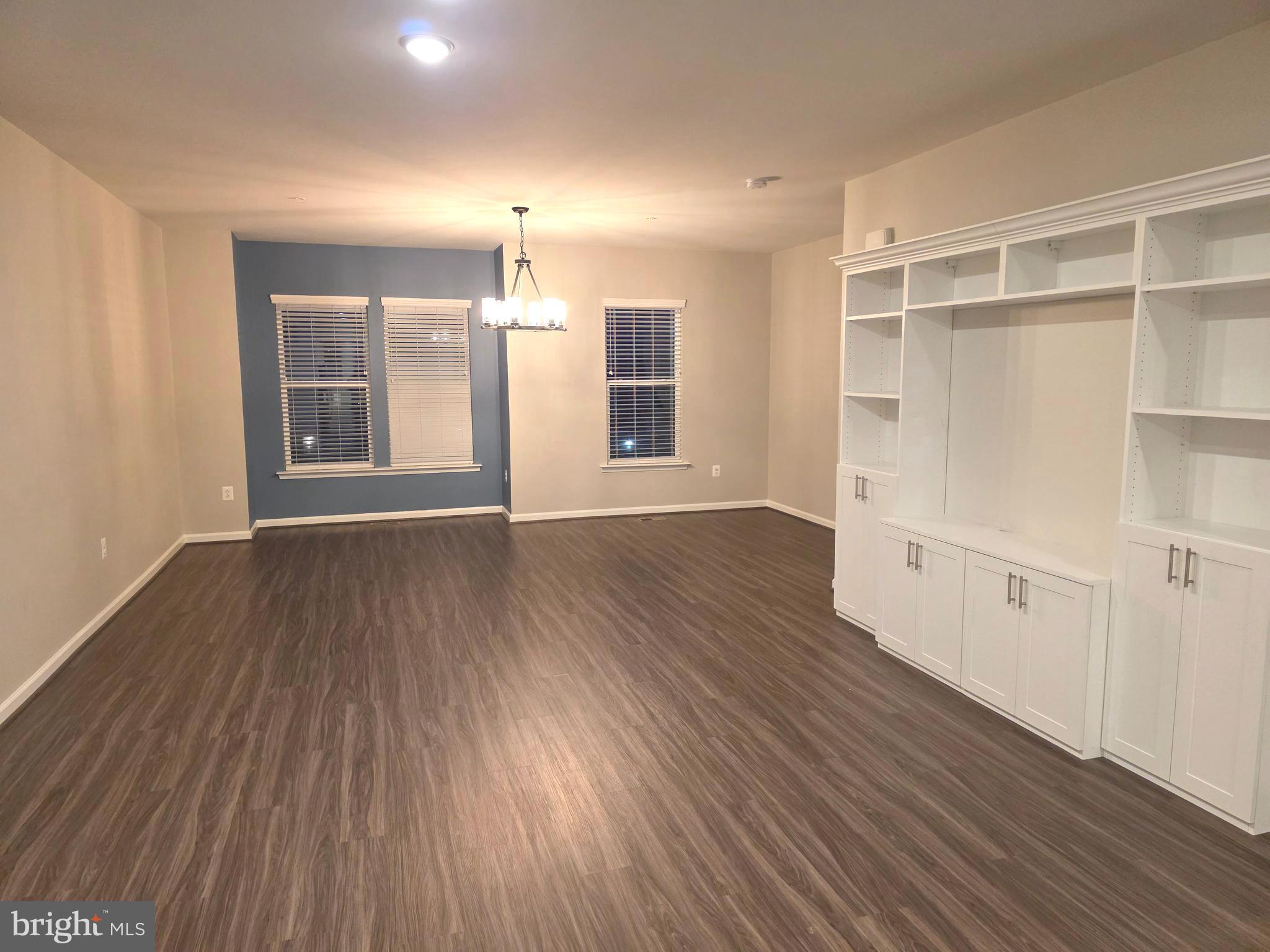 LAUREL - Residential Lease