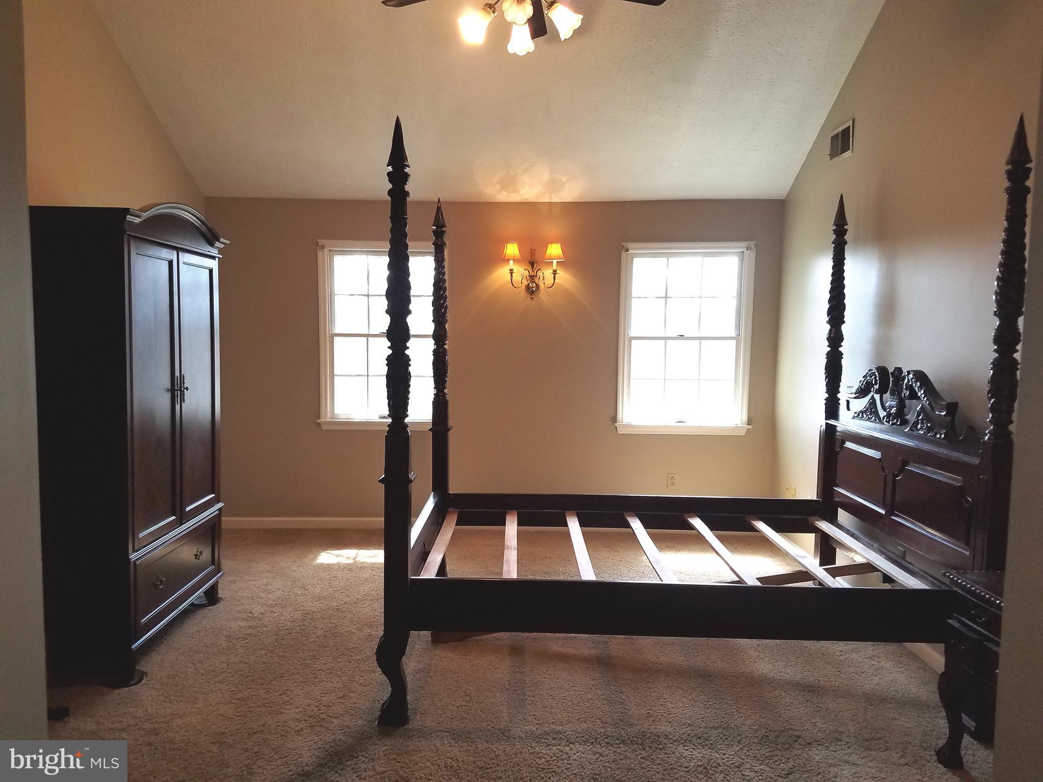 FT ASHBY - Residential