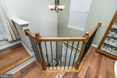 TWIN ARCH CROSSING - Residential