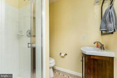 TWIN ARCH CROSSING - Residential