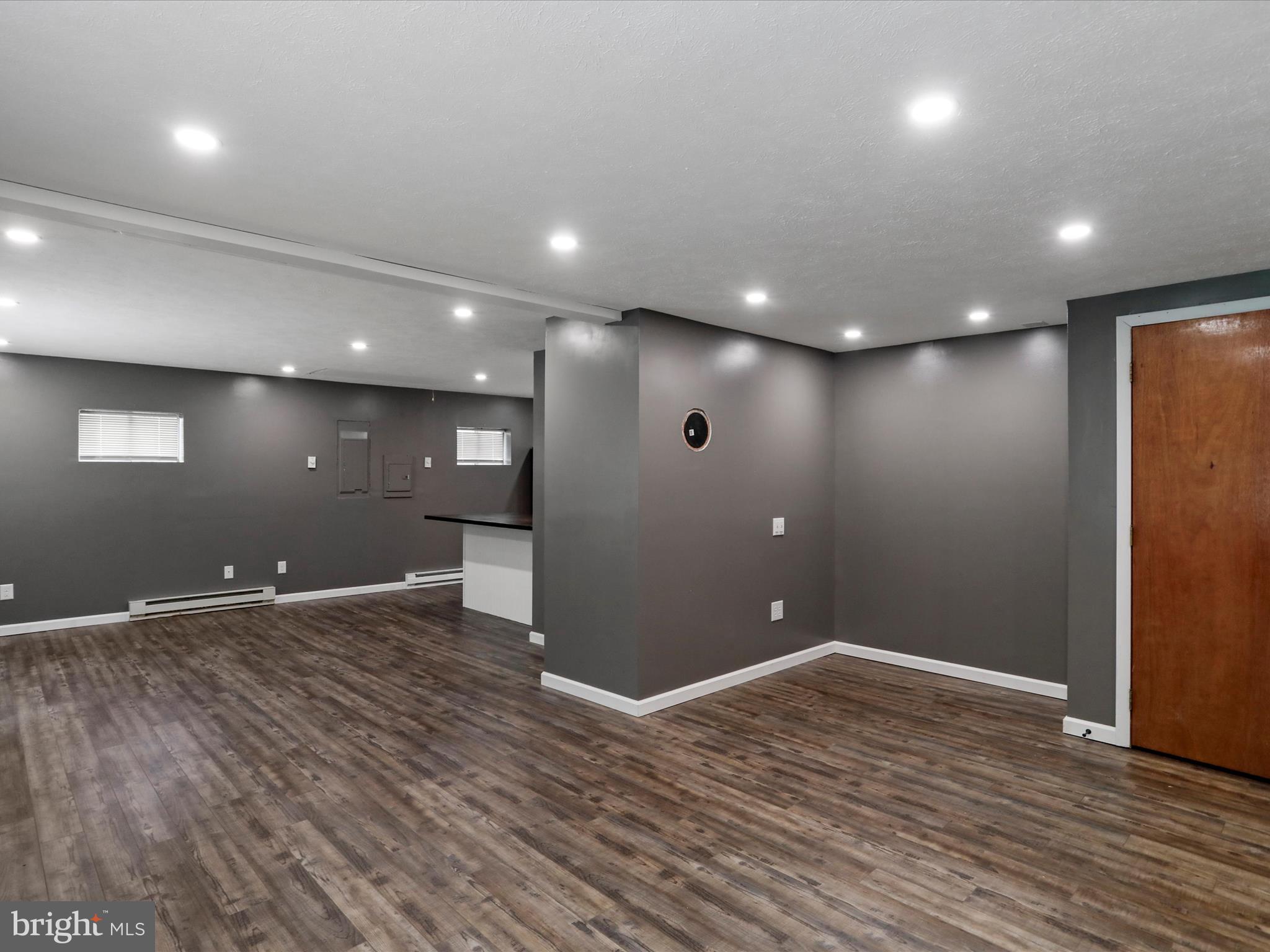 SUNRISE HEIGHTS - Residential