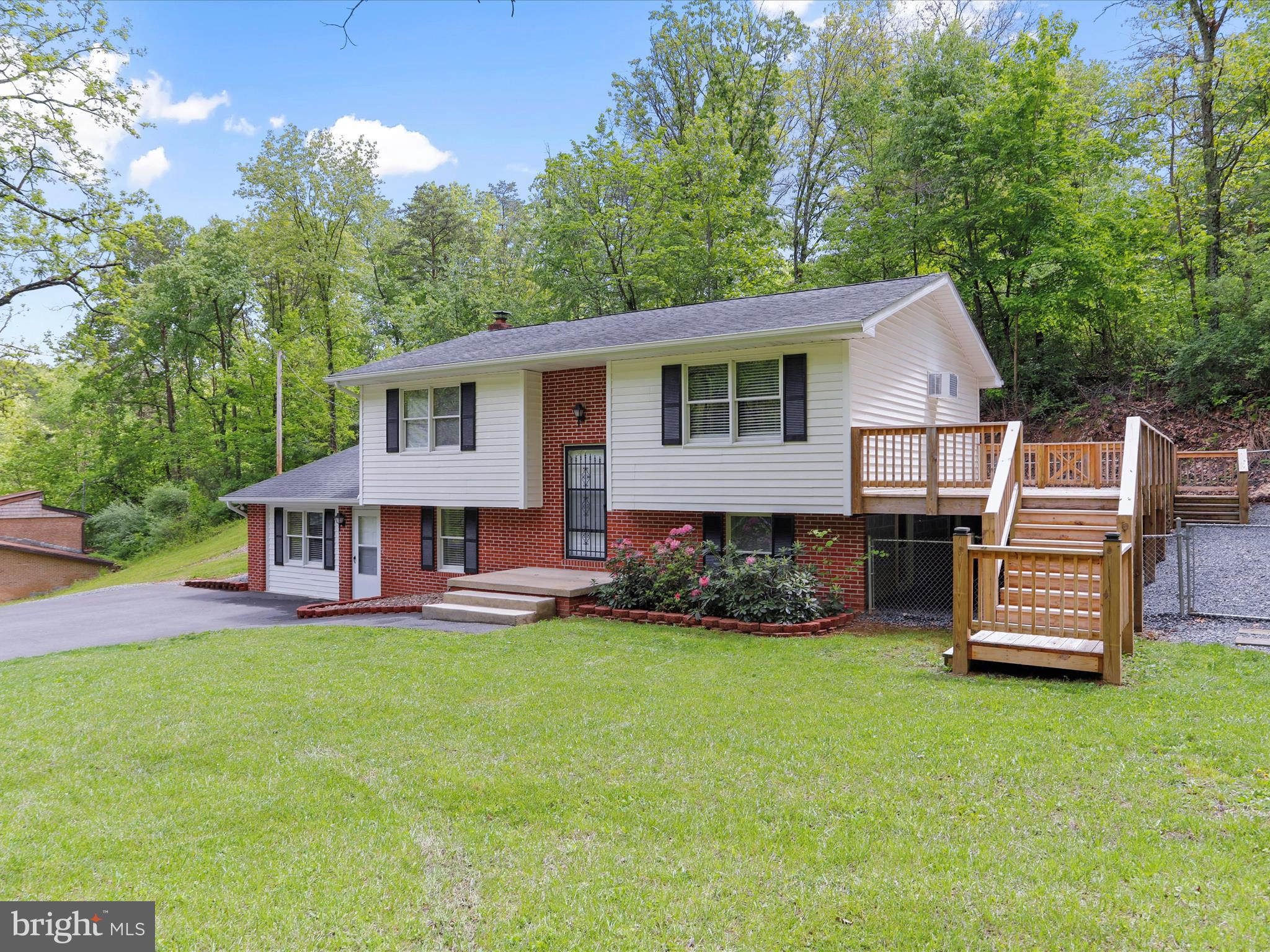 SUNRISE HEIGHTS - Residential