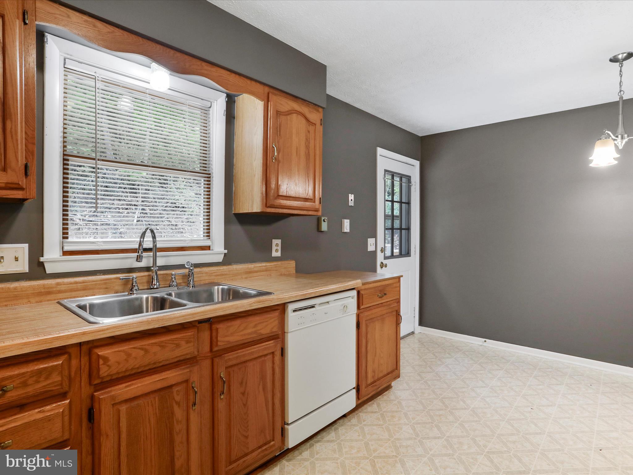 SUNRISE HEIGHTS - Residential