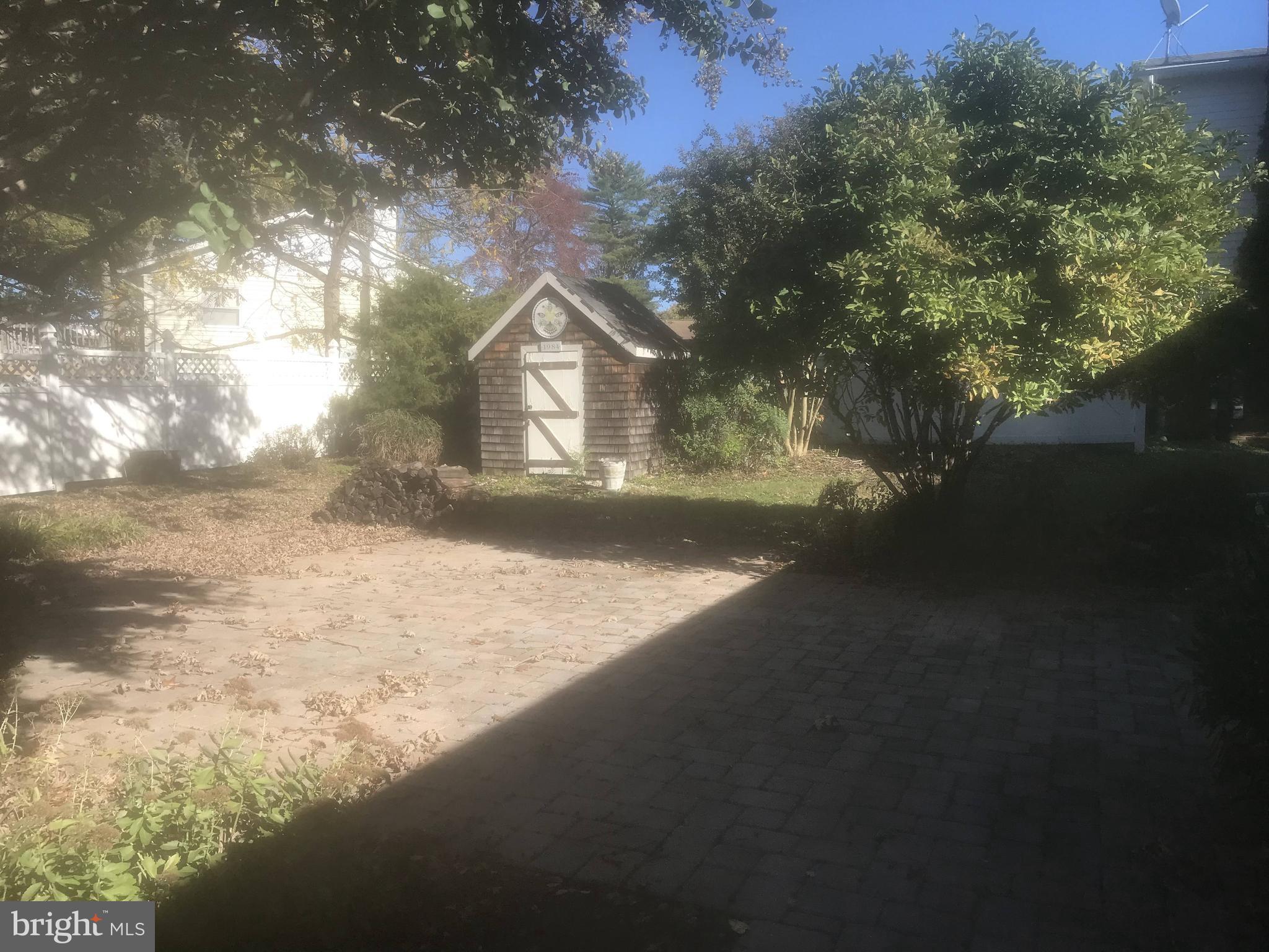 MICHAELTON MANOR - Residential