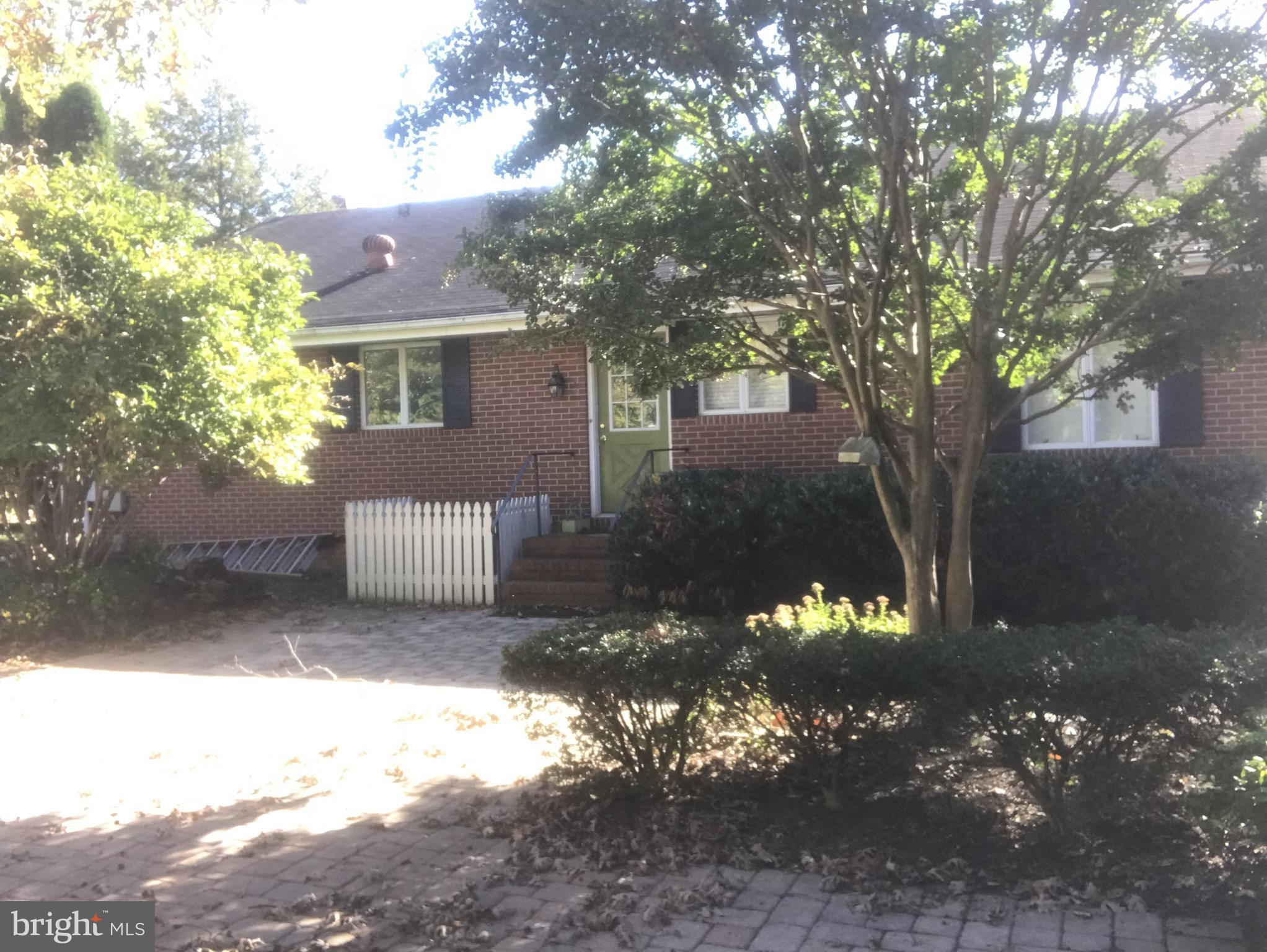 MICHAELTON MANOR - Residential