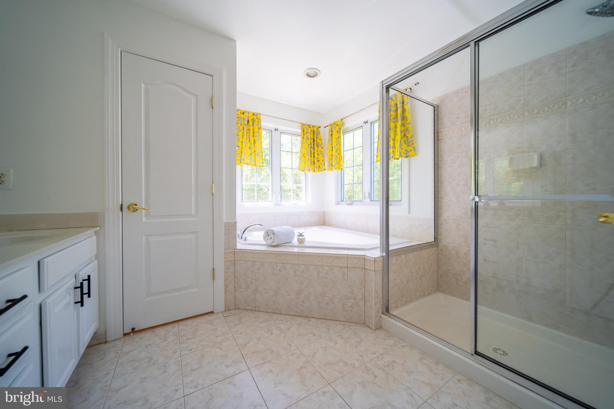 RIDGEFIELD ESTATES - Residential