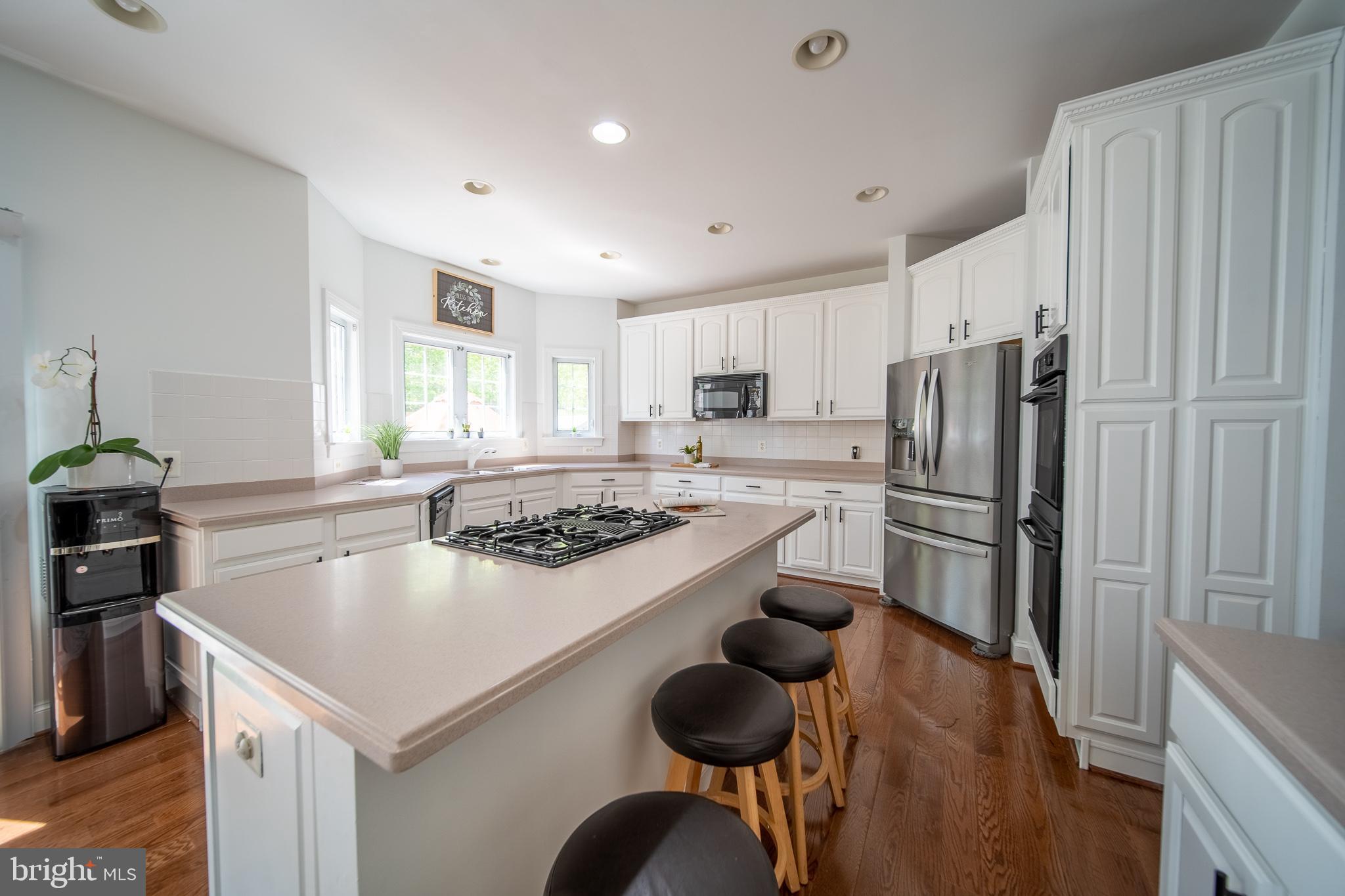 RIDGEFIELD ESTATES - Residential