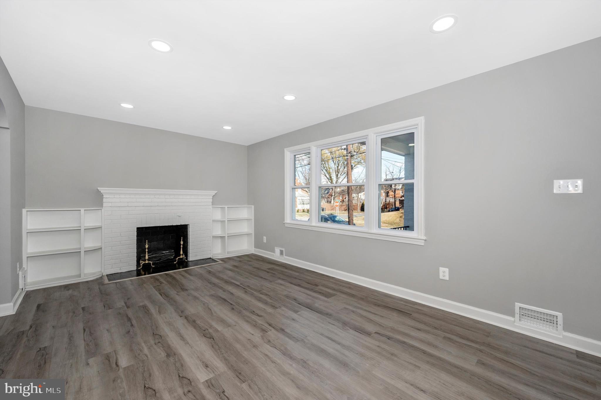 CHILLUM TERRACE - Residential