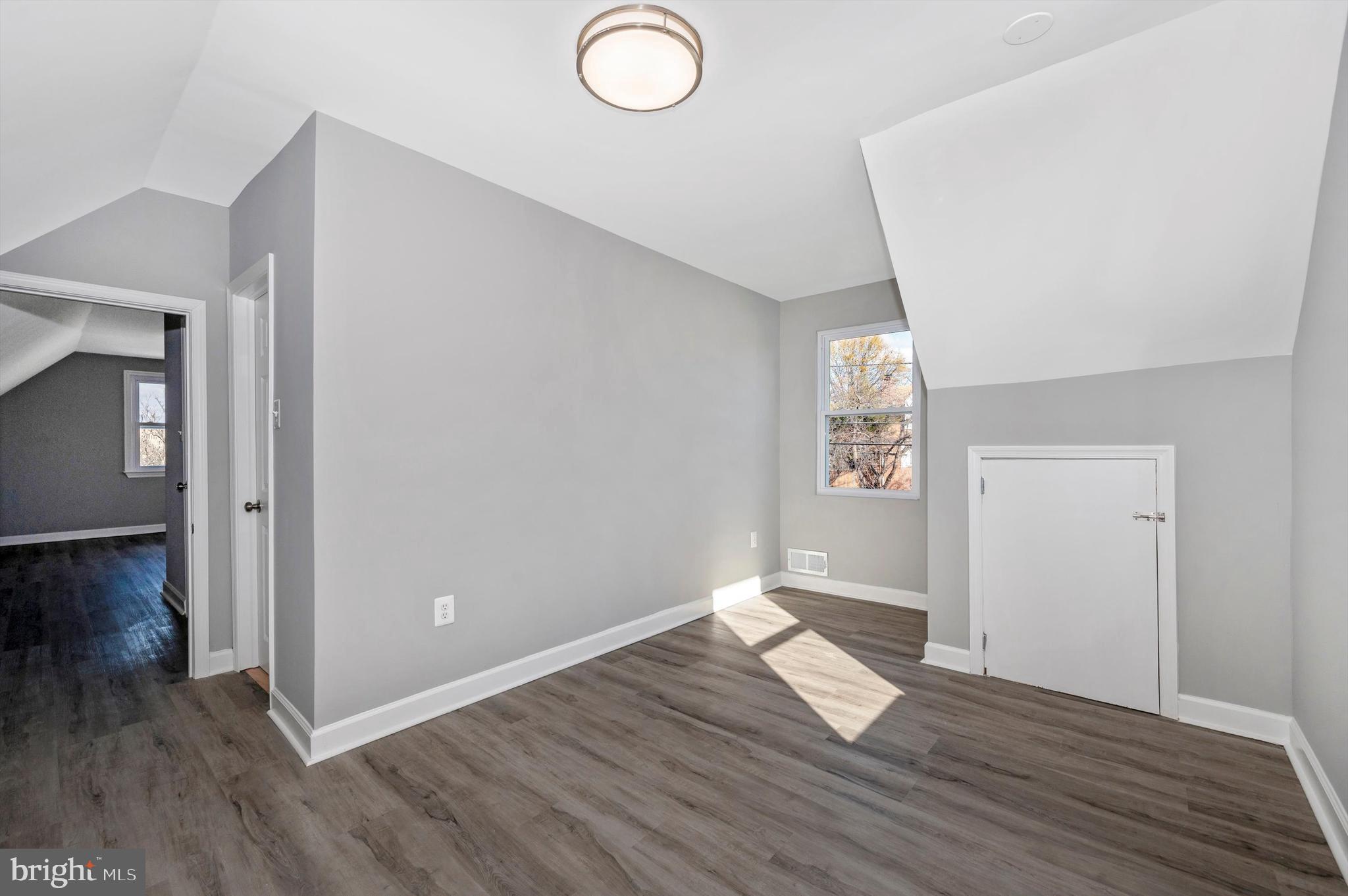 CHILLUM TERRACE - Residential