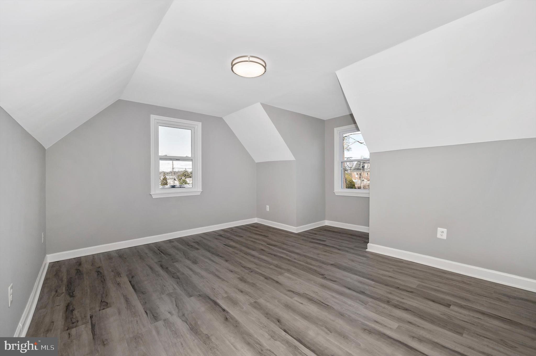 CHILLUM TERRACE - Residential