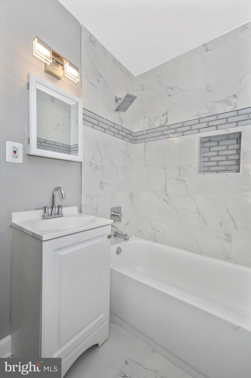 CHILLUM TERRACE - Residential