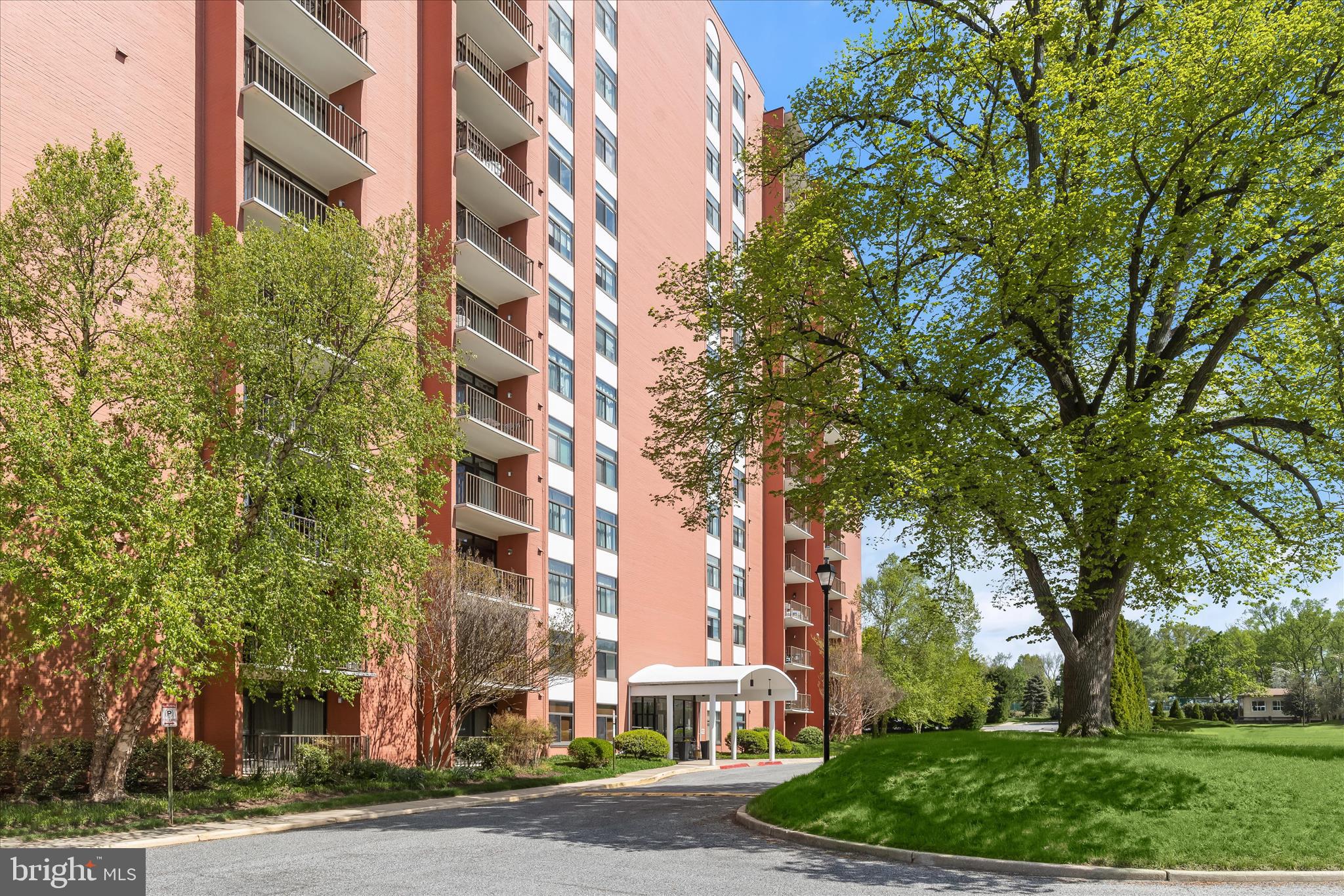 DULANEY VALLEY GARDENS - Residential