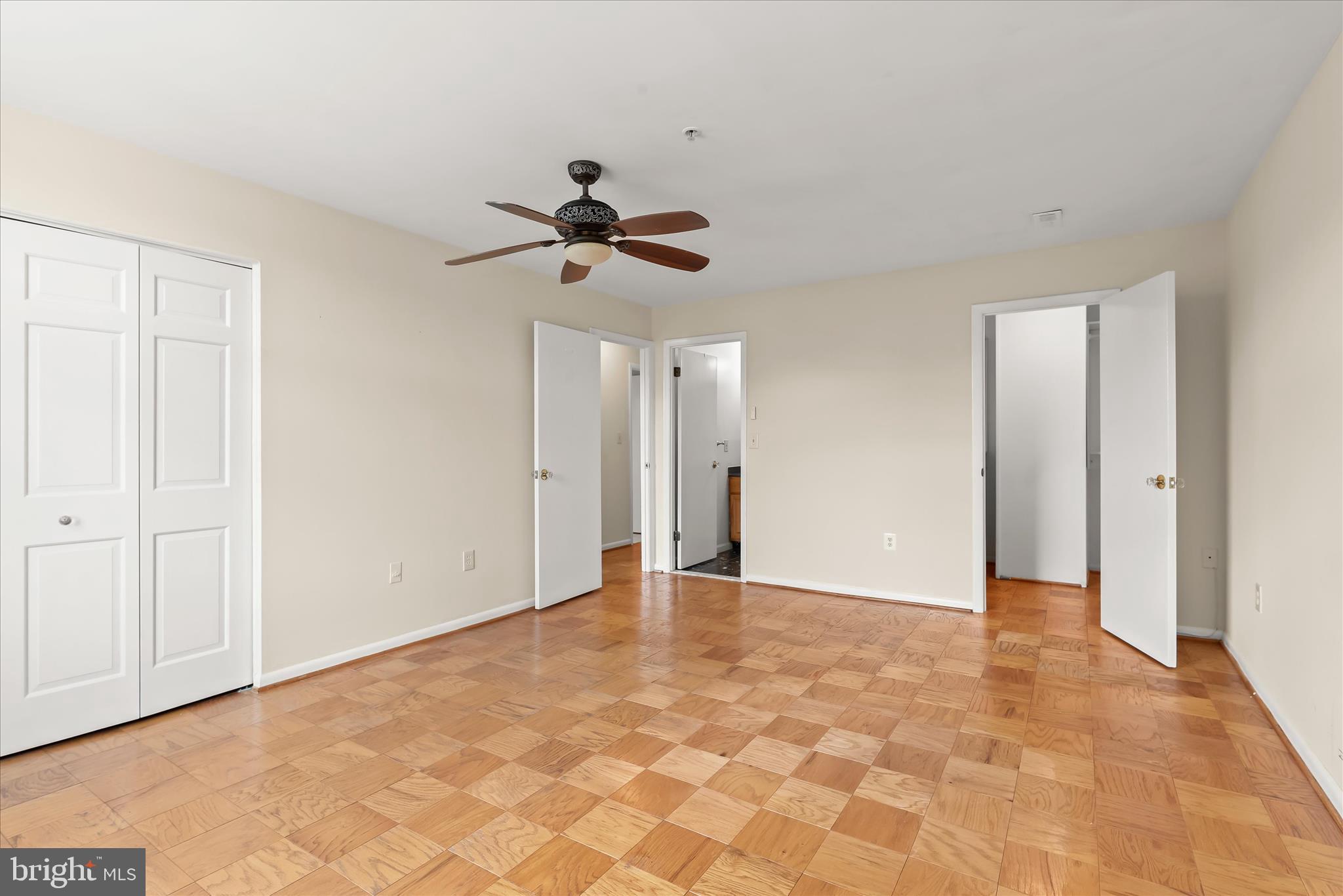 DULANEY VALLEY GARDENS - Residential