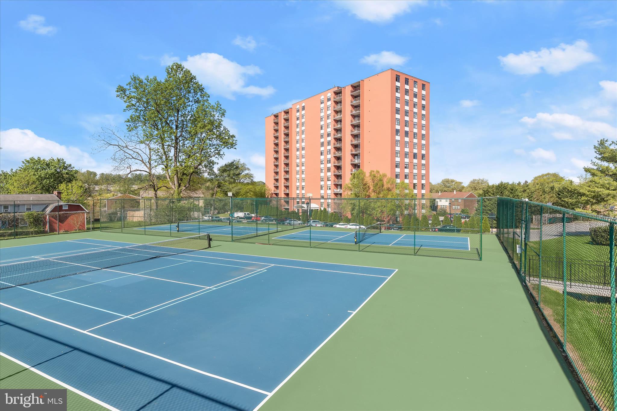 DULANEY VALLEY GARDENS - Residential