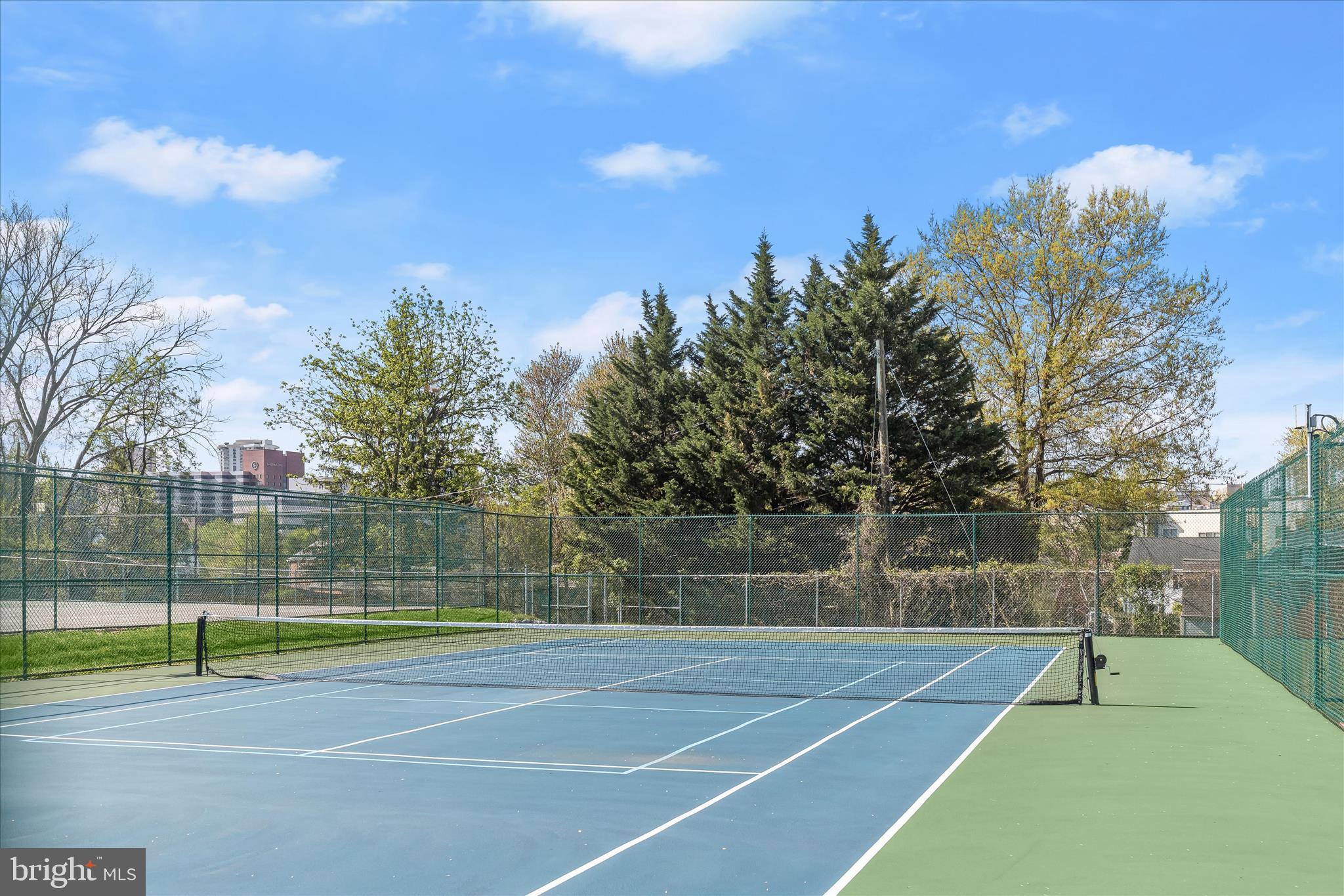DULANEY VALLEY GARDENS - Residential
