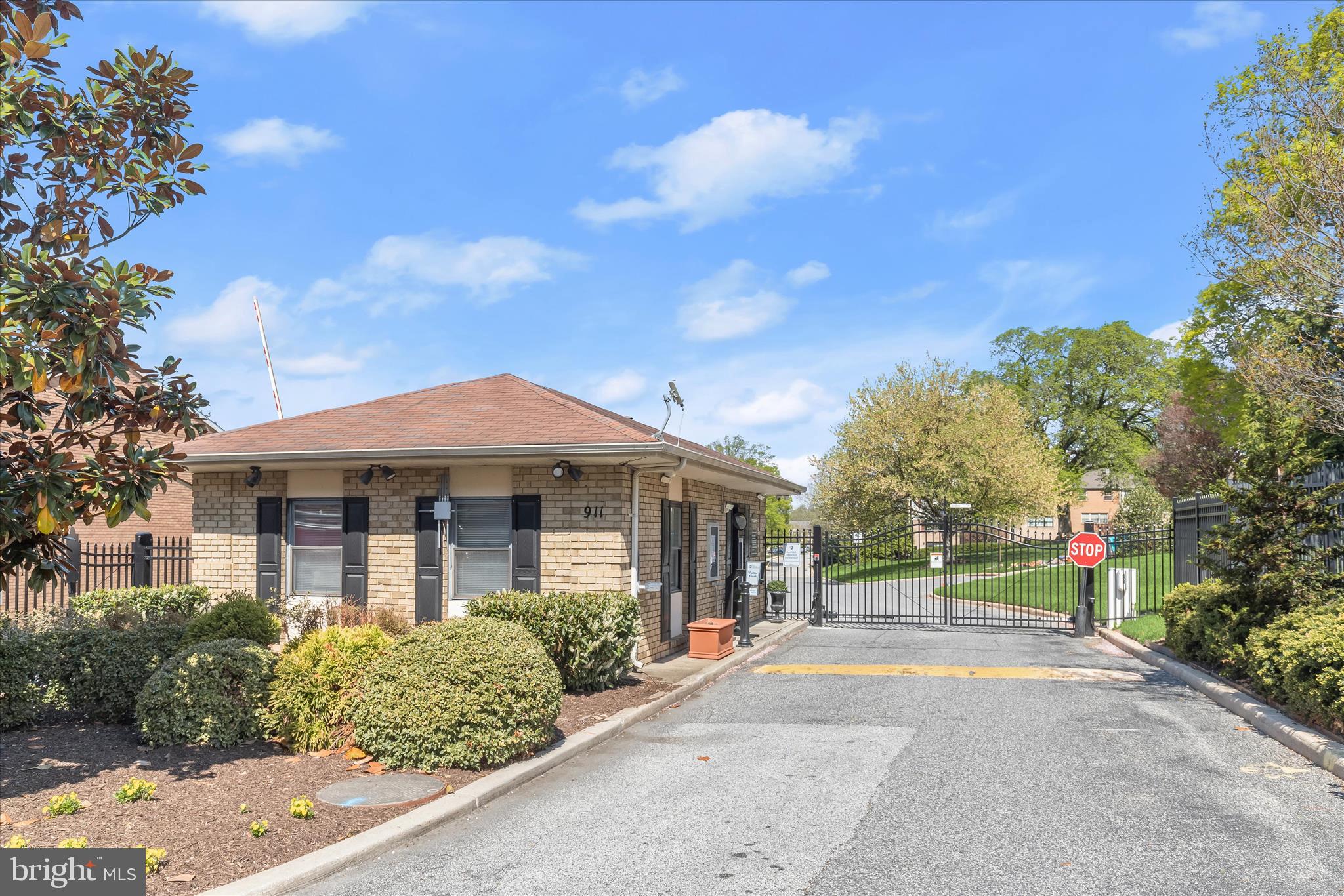 DULANEY VALLEY GARDENS - Residential
