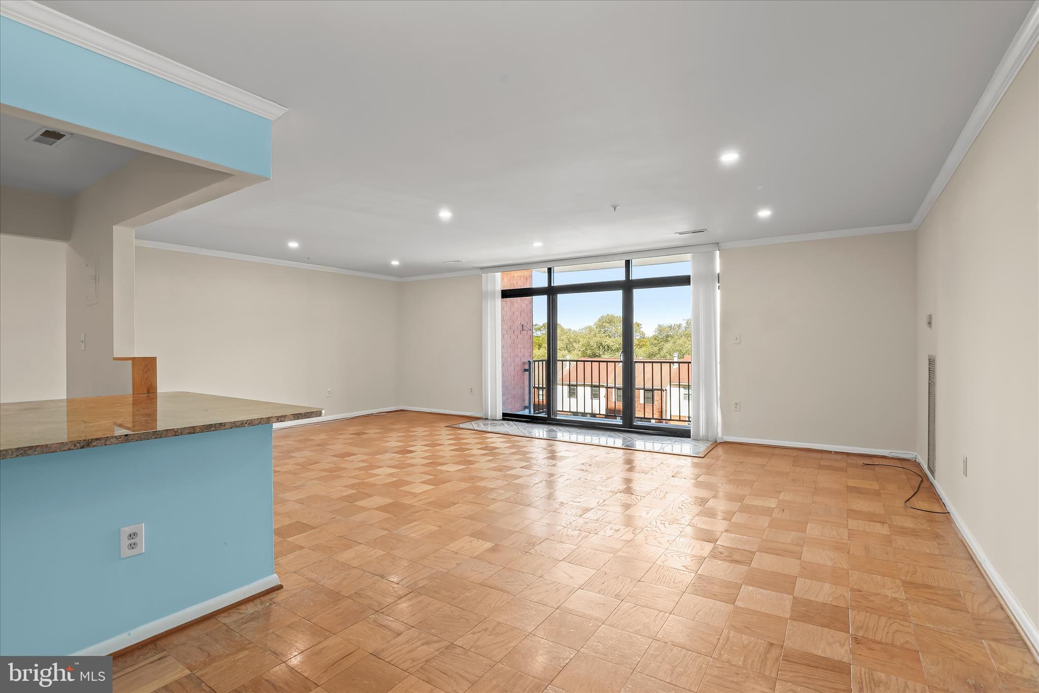 DULANEY VALLEY GARDENS - Residential