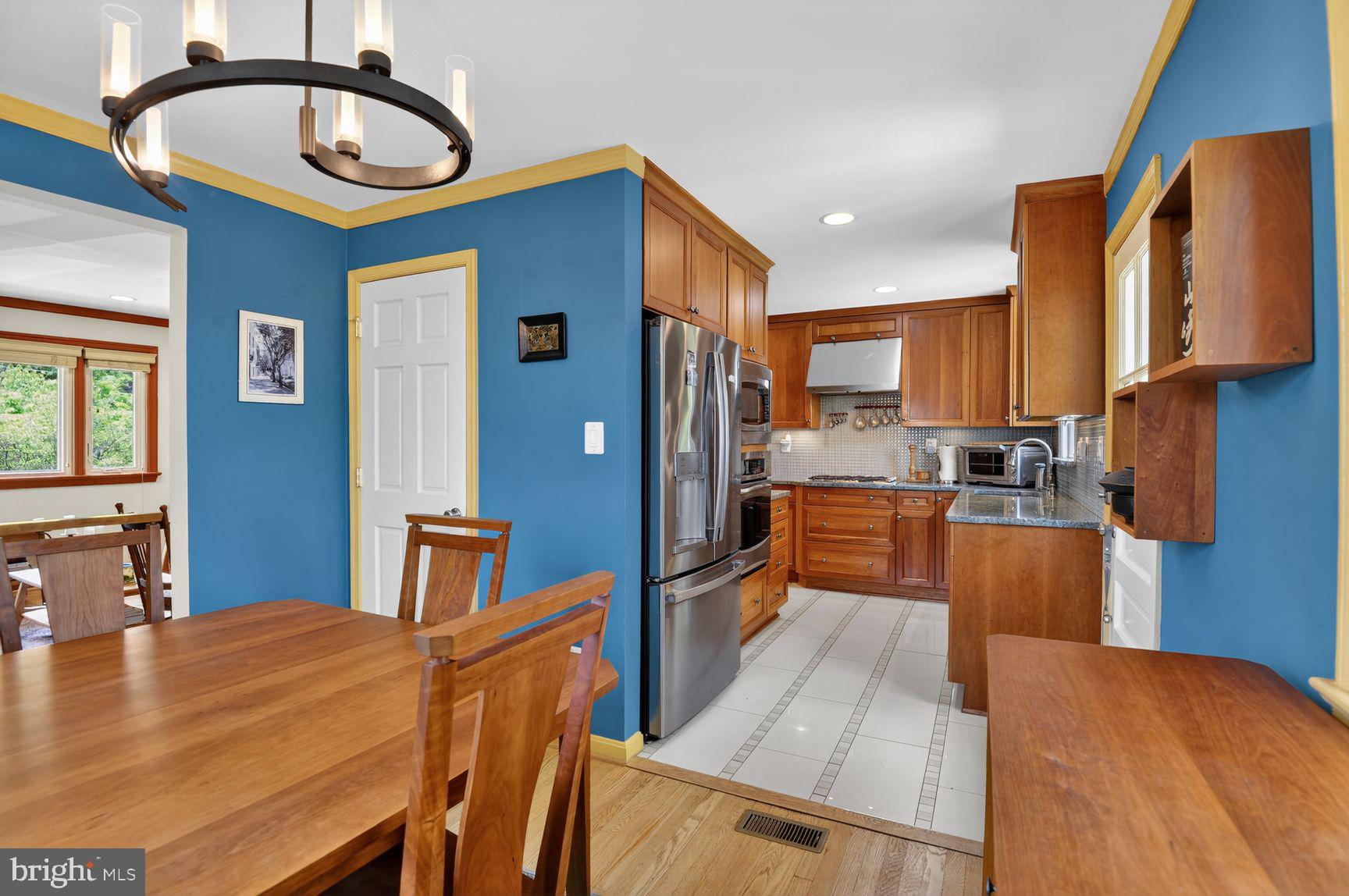 HUNTINGTON TERRACE - Residential