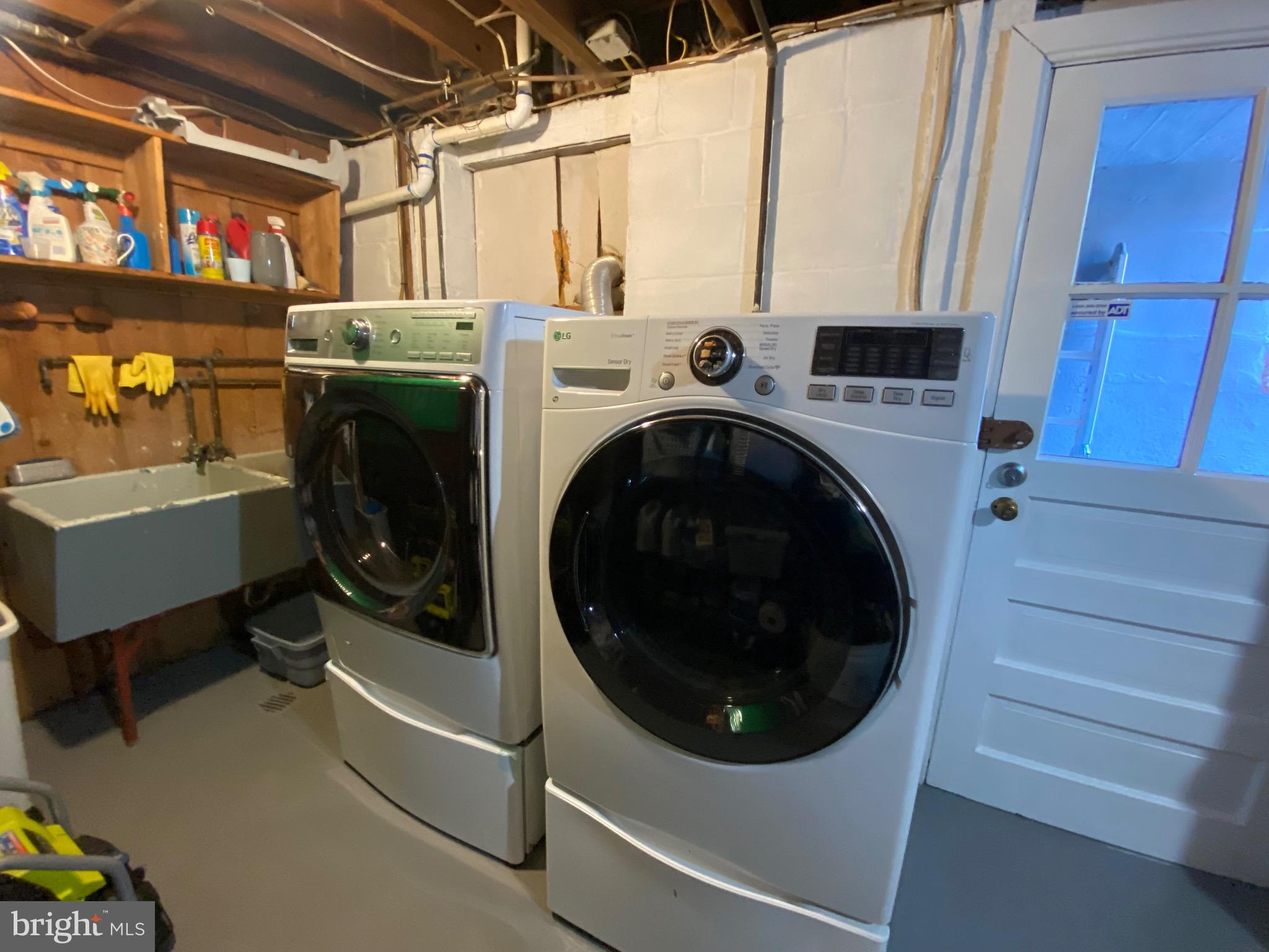 HUNTINGTON TERRACE - Residential