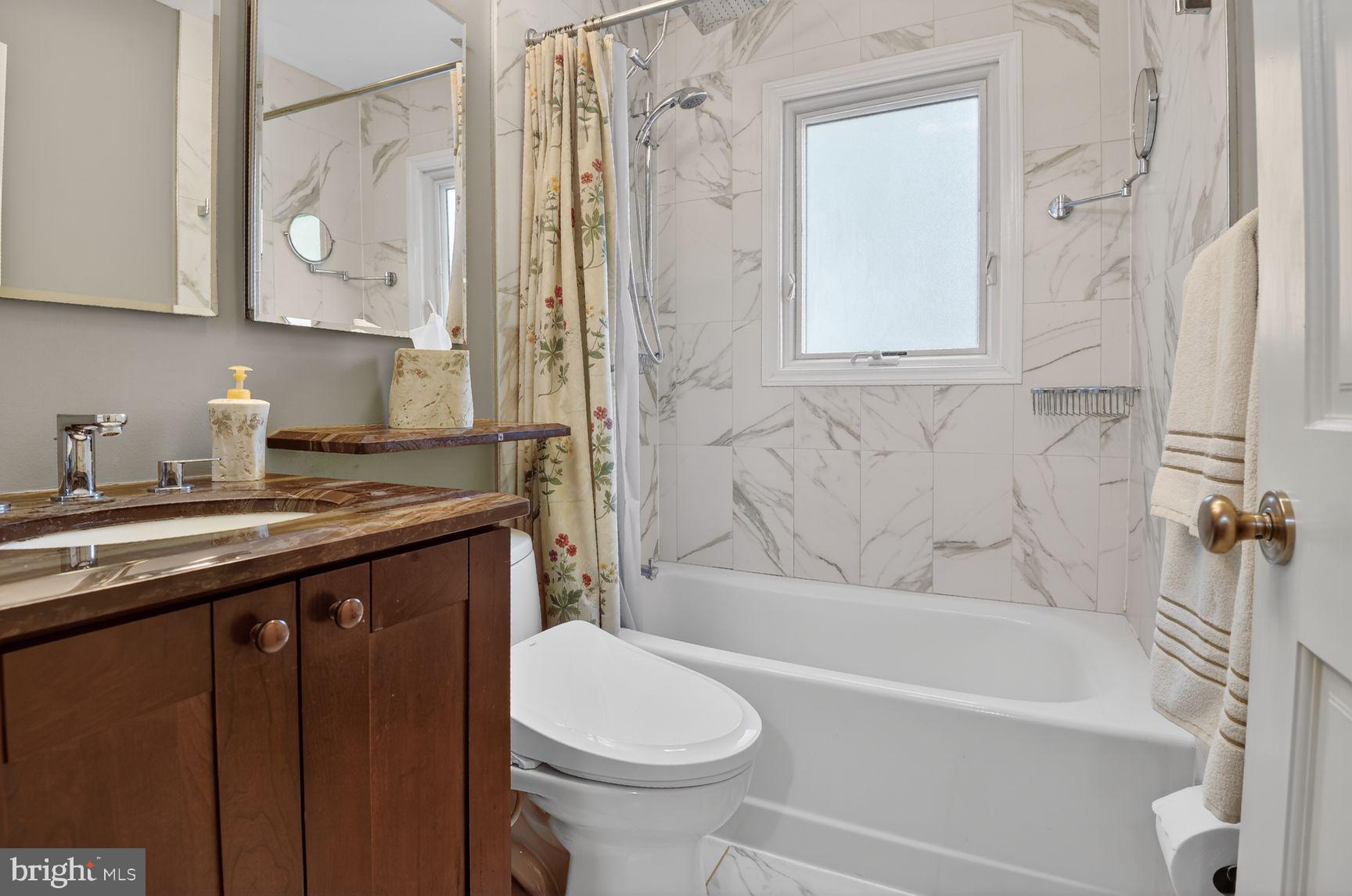 HUNTINGTON TERRACE - Residential