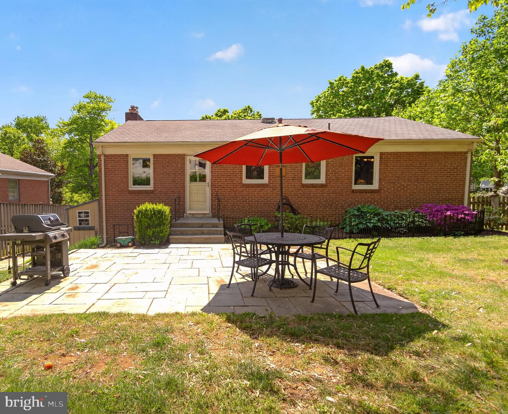 HUNTINGTON TERRACE - Residential