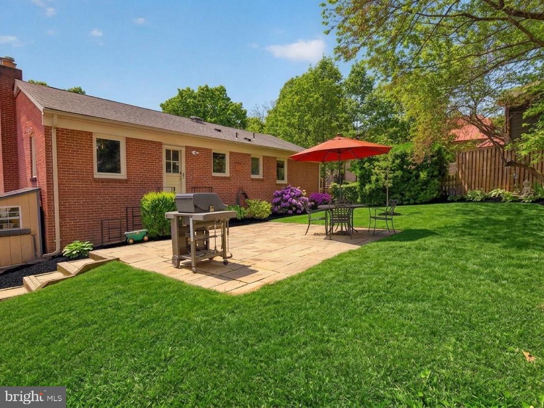 HUNTINGTON TERRACE - Residential