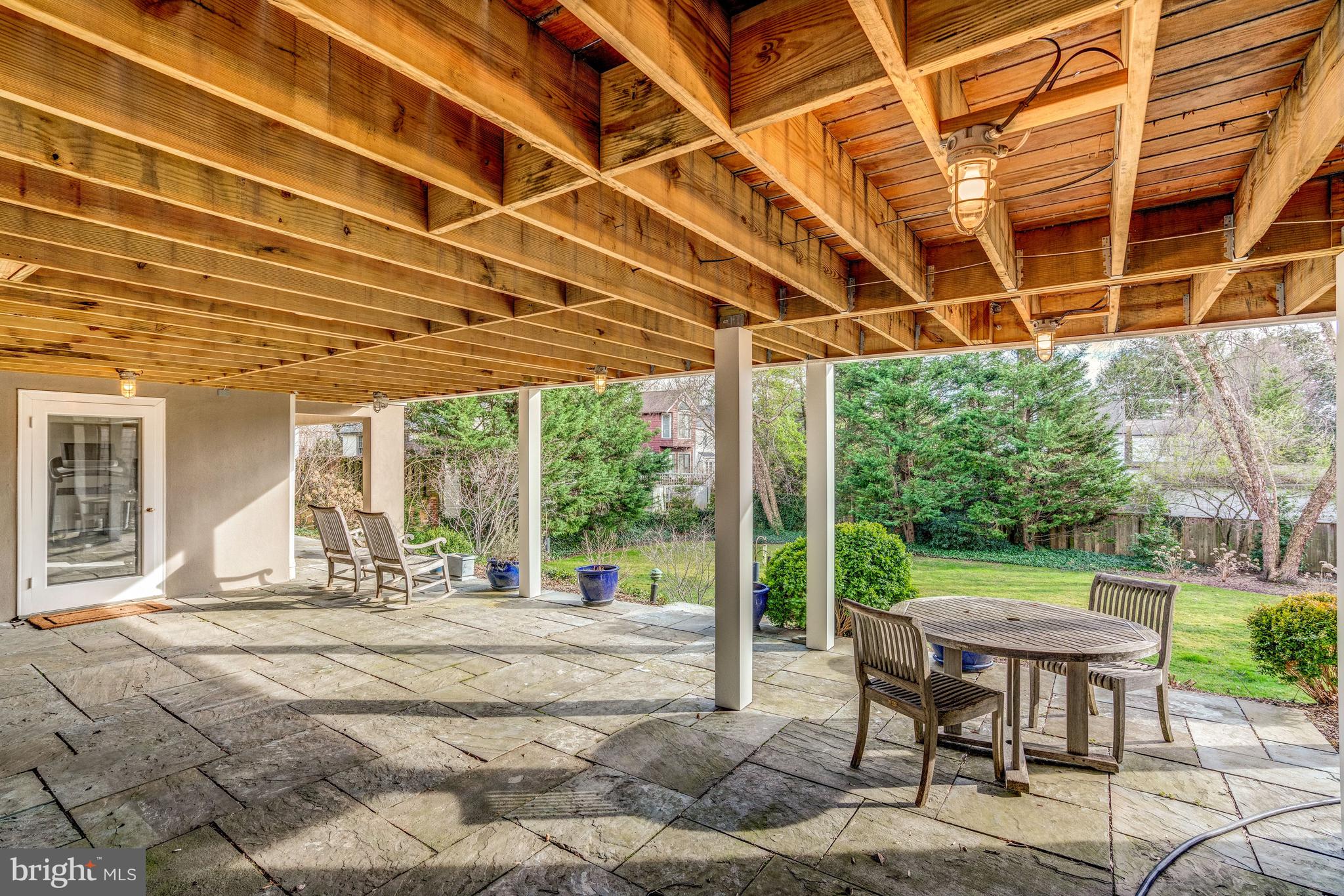 WESLEY HEIGHTS - Residential