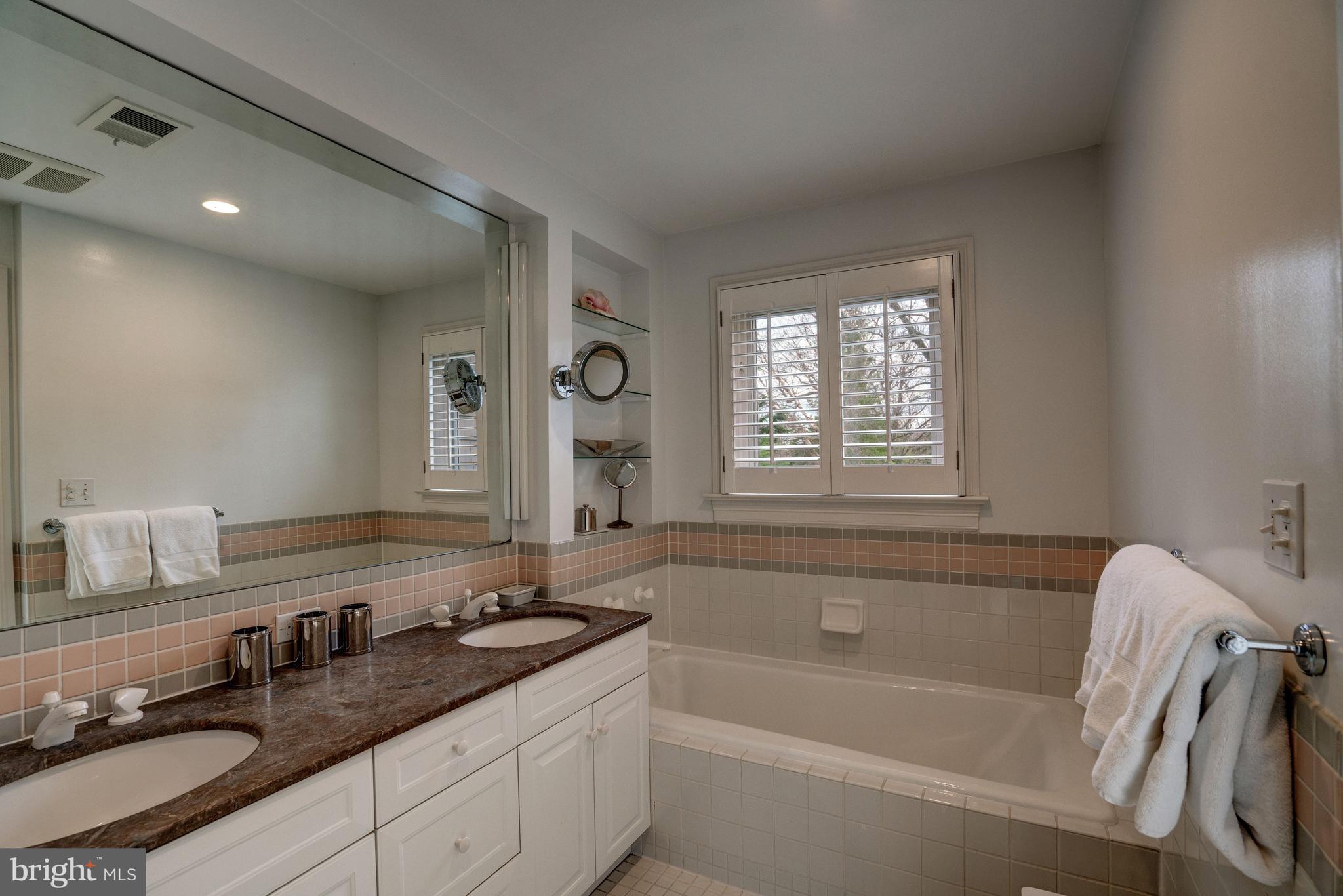 WESLEY HEIGHTS - Residential