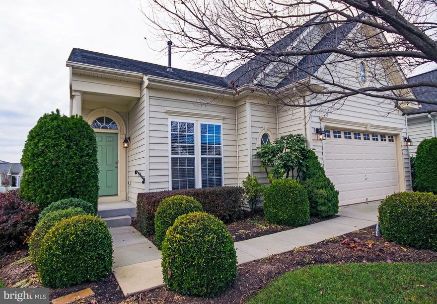 Premium privacy w/o the lot premium!   Private deck! Stunning landscaping! Masterful light-filled home offers fabulous MLL Open floor plan w/gorgeous hardwood floors, ceramic tile, large granite Kitchen, Sun Room, Great Room, Den/LR and Master Suite on Main Level. Comfortable Rec Room & loft w/ 2 BR perfect for guests.BRAND NEW SAMSUNG APPLIANCES! You'll love this incredible home!!