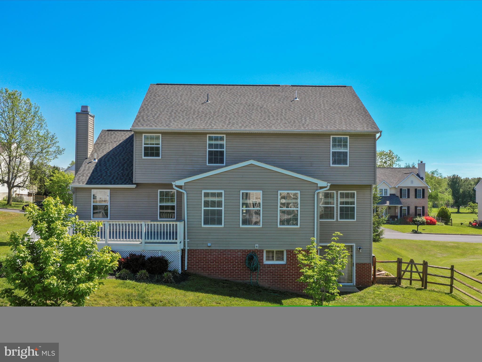 LOCUST HILL - Residential