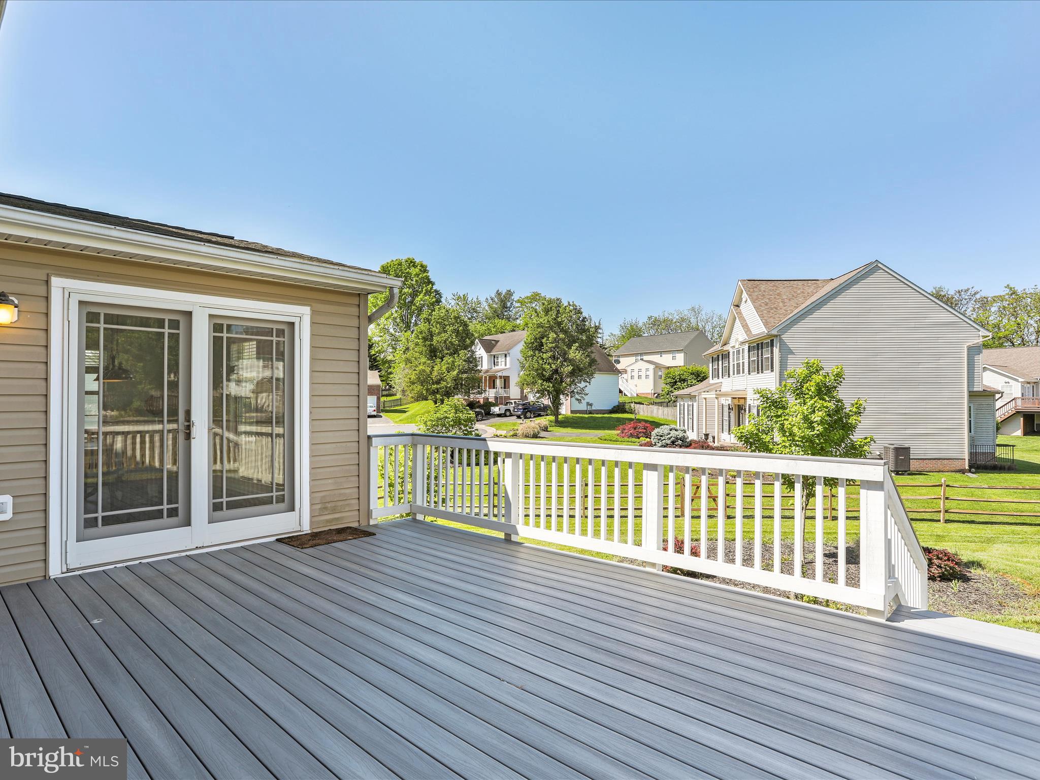 LOCUST HILL - Residential