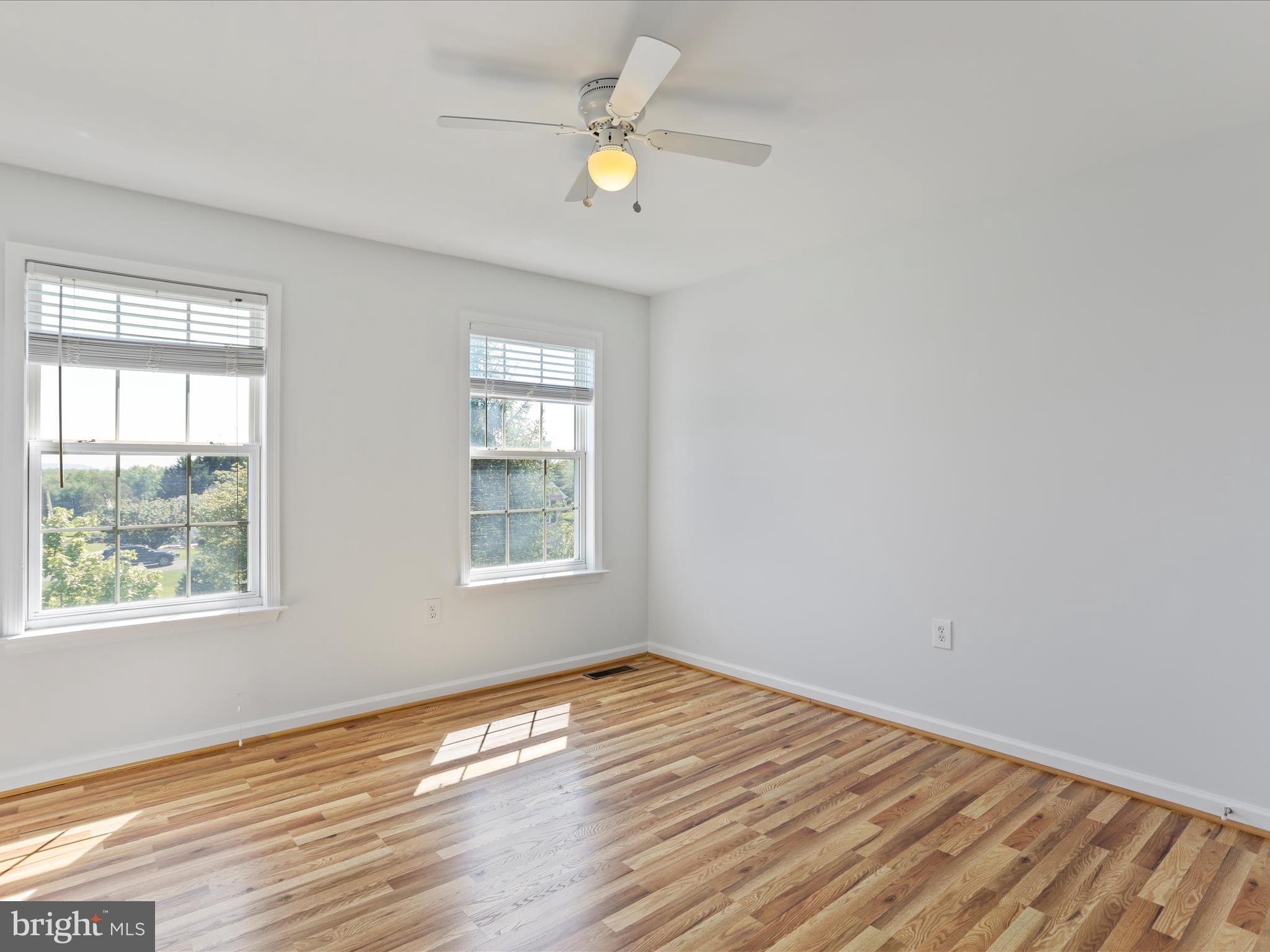 LOCUST HILL - Residential