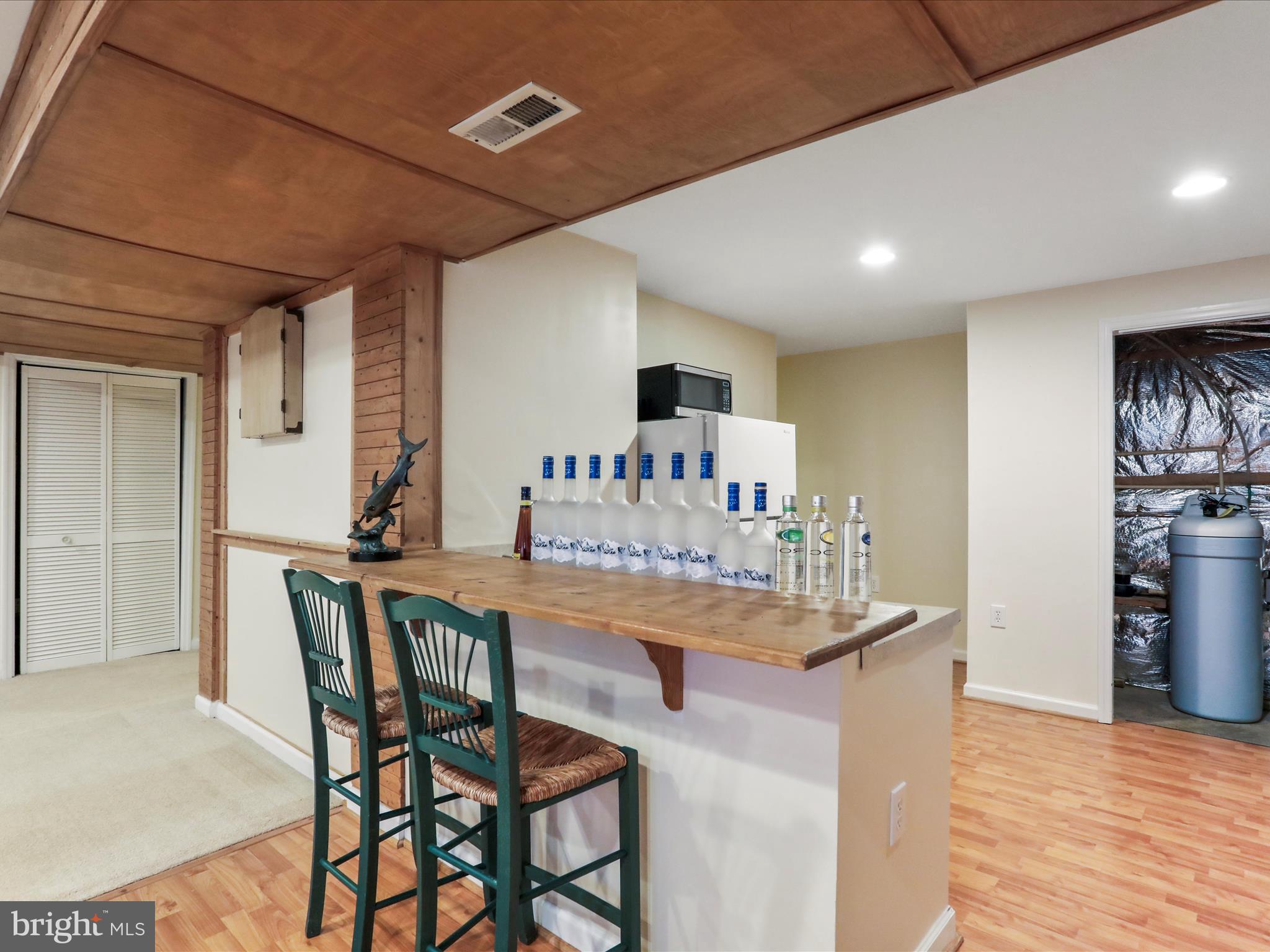 LOCUST HILL - Residential