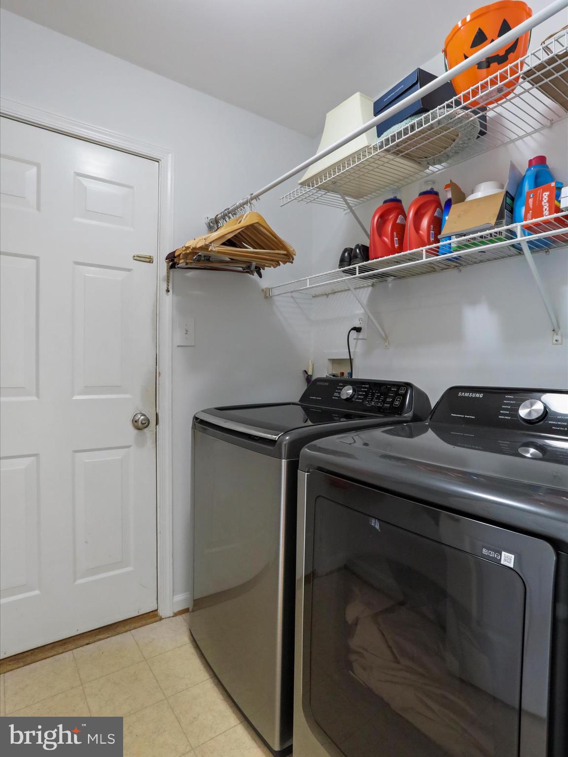 LOCUST HILL - Residential