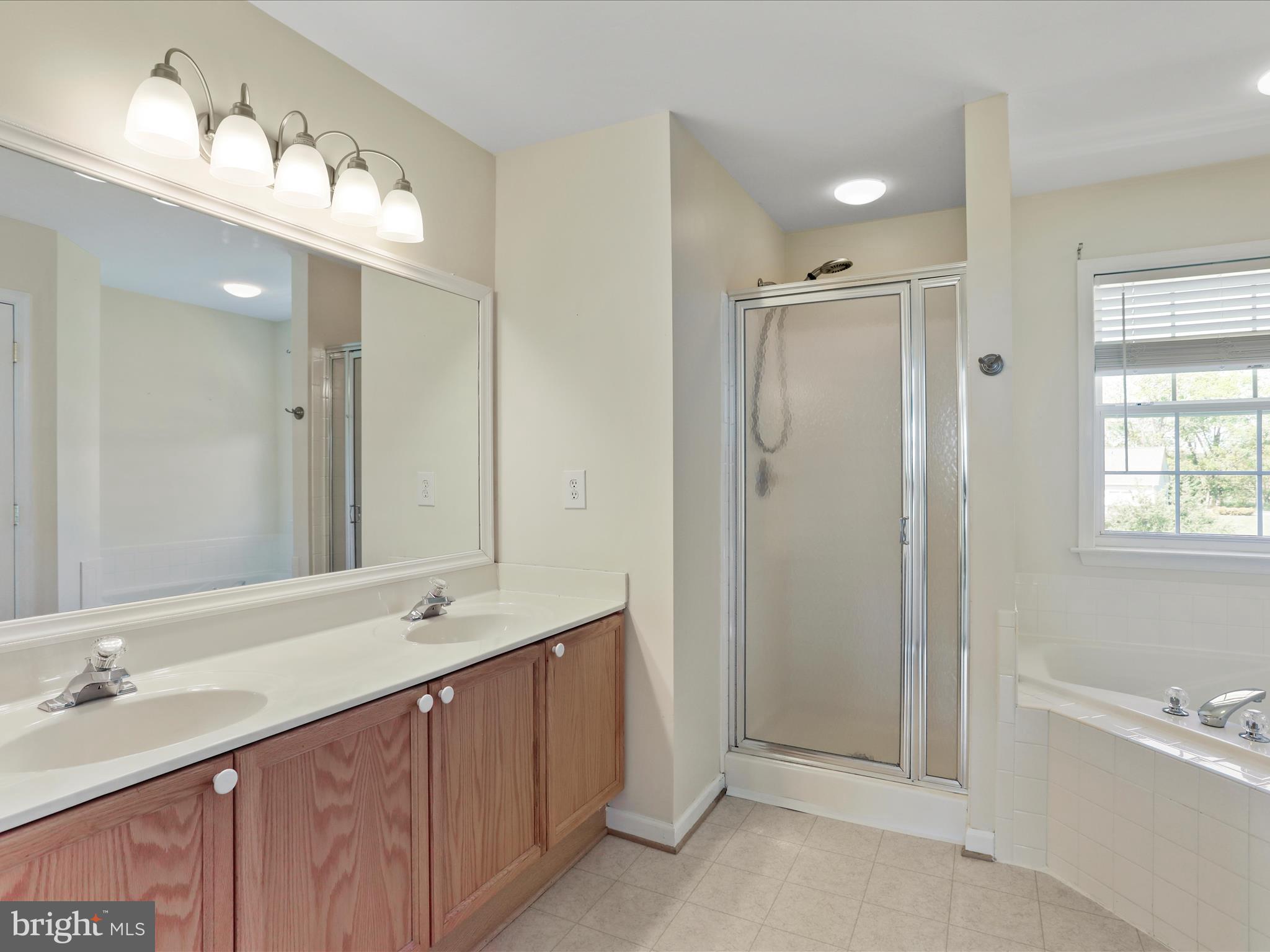 LOCUST HILL - Residential