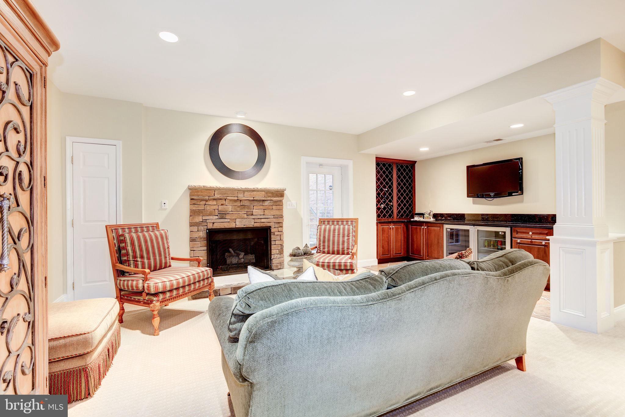 AVENEL - Residential