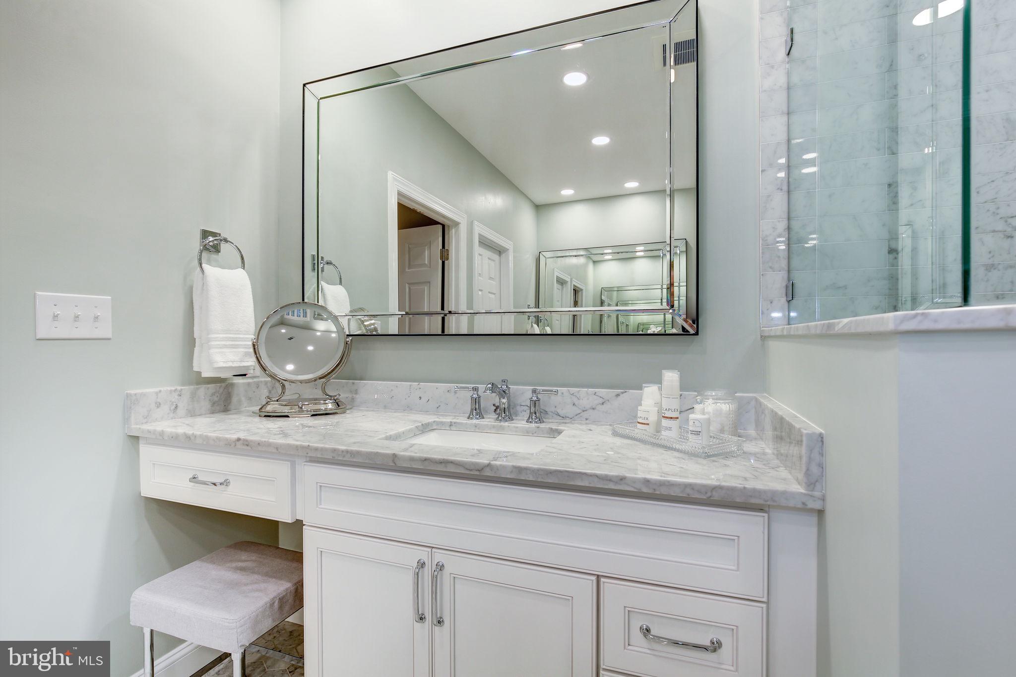 AVENEL - Residential